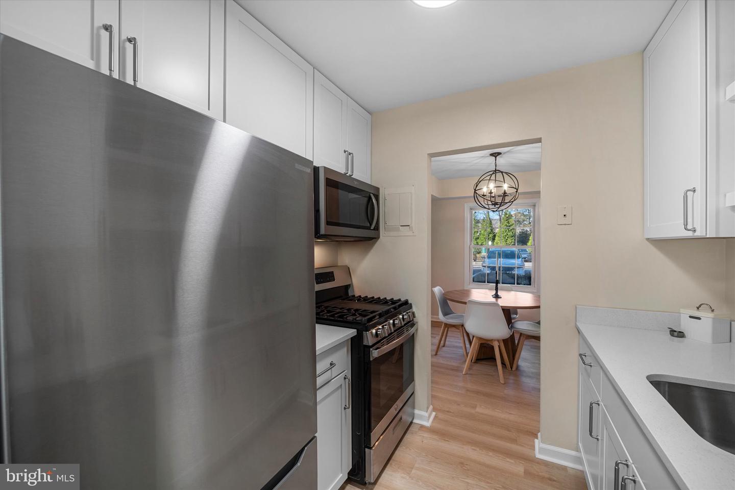 3961 LYNDHURST DR #103, FAIRFAX, Virginia 22031, 2 Bedrooms Bedrooms, ,1 BathroomBathrooms,Residential,For sale,3961 LYNDHURST DR #103,VAFC2007298 MLS # VAFC2007298 3961 LYNDHURST DR #103, FAIRFAX, Virginia 22031, 2 Bedrooms Bedrooms, ,1 BathroomBathrooms,Residential,For sale,3961 LYNDHURST DR #103,VAFC2007298 MLS # VAFC2007298