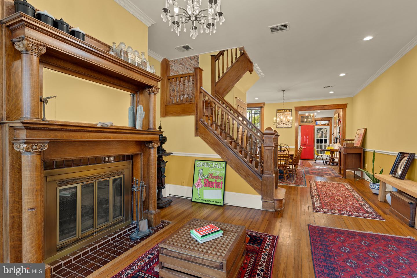 543 11TH ST SE, WASHINGTON, District Of Columbia 20003, 3 Bedrooms Bedrooms, ,2 BathroomsBathrooms,Residential,For sale,543 11TH ST SE,DCDC2230534 MLS # DCDC2230534