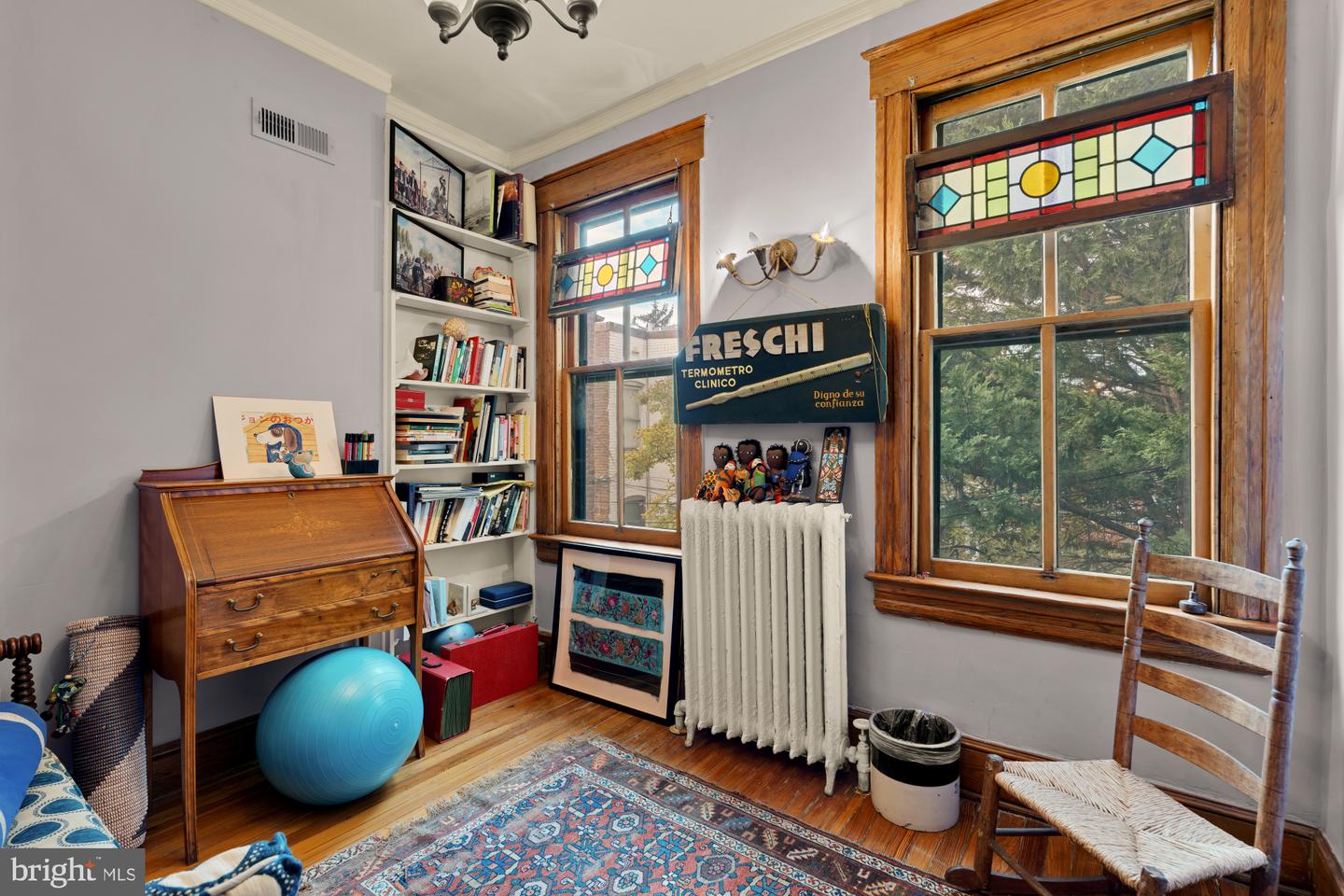 543 11TH ST SE, WASHINGTON, District Of Columbia 20003, 3 Bedrooms Bedrooms, ,2 BathroomsBathrooms,Residential,For sale,543 11TH ST SE,DCDC2230534 MLS # DCDC2230534