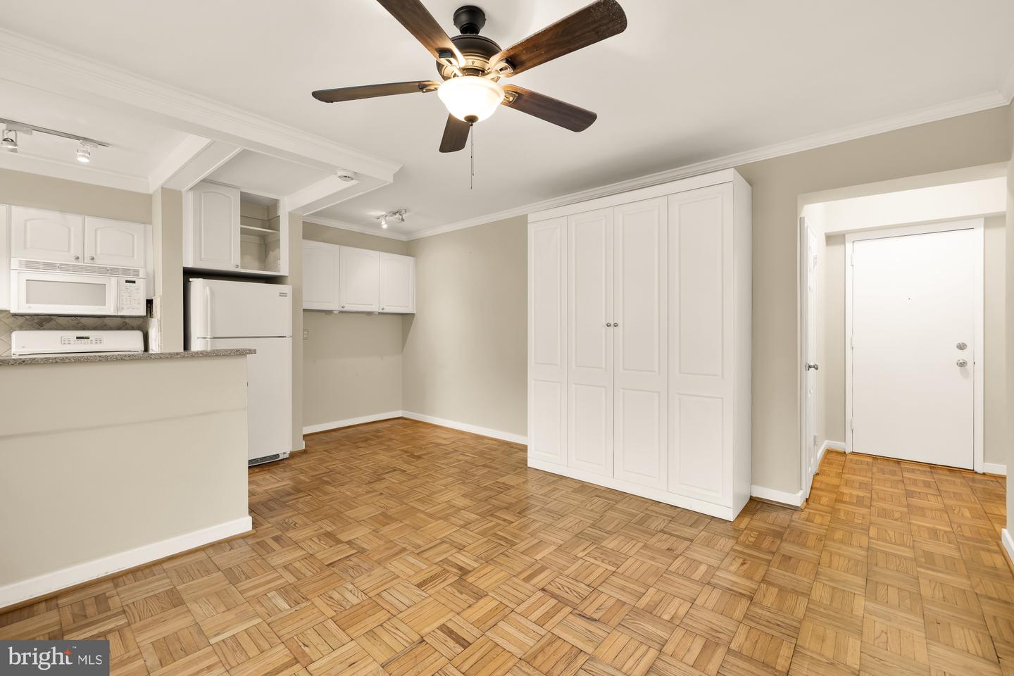 2130 N ST NW #407, WASHINGTON, District Of Columbia 20037, ,1 BathroomBathrooms,Residential,For sale,2130 N ST NW #407,DCDC2230548 MLS # DCDC2230548