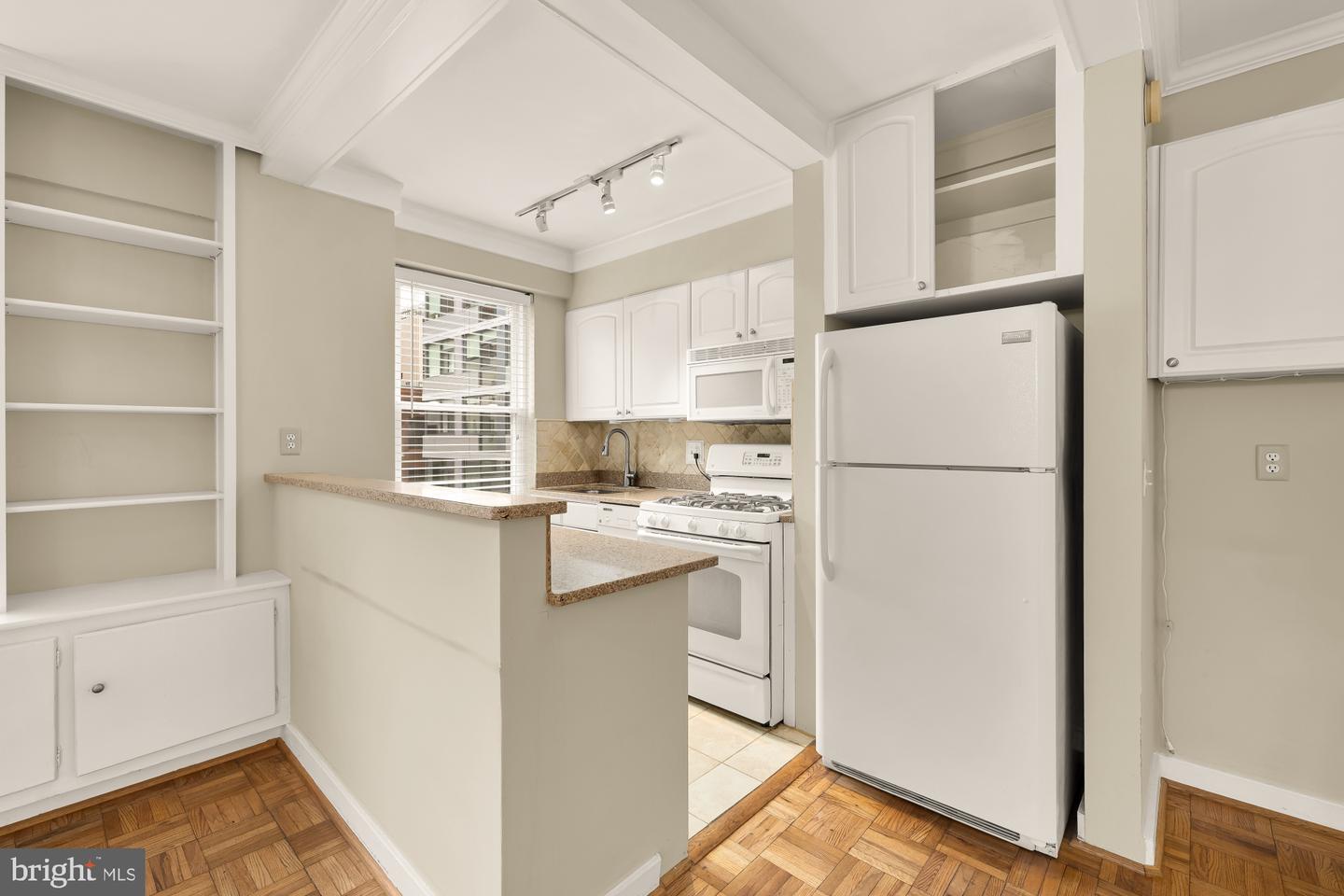 2130 N ST NW #407, WASHINGTON, District Of Columbia 20037, ,1 BathroomBathrooms,Residential,For sale,2130 N ST NW #407,DCDC2230548 MLS # DCDC2230548