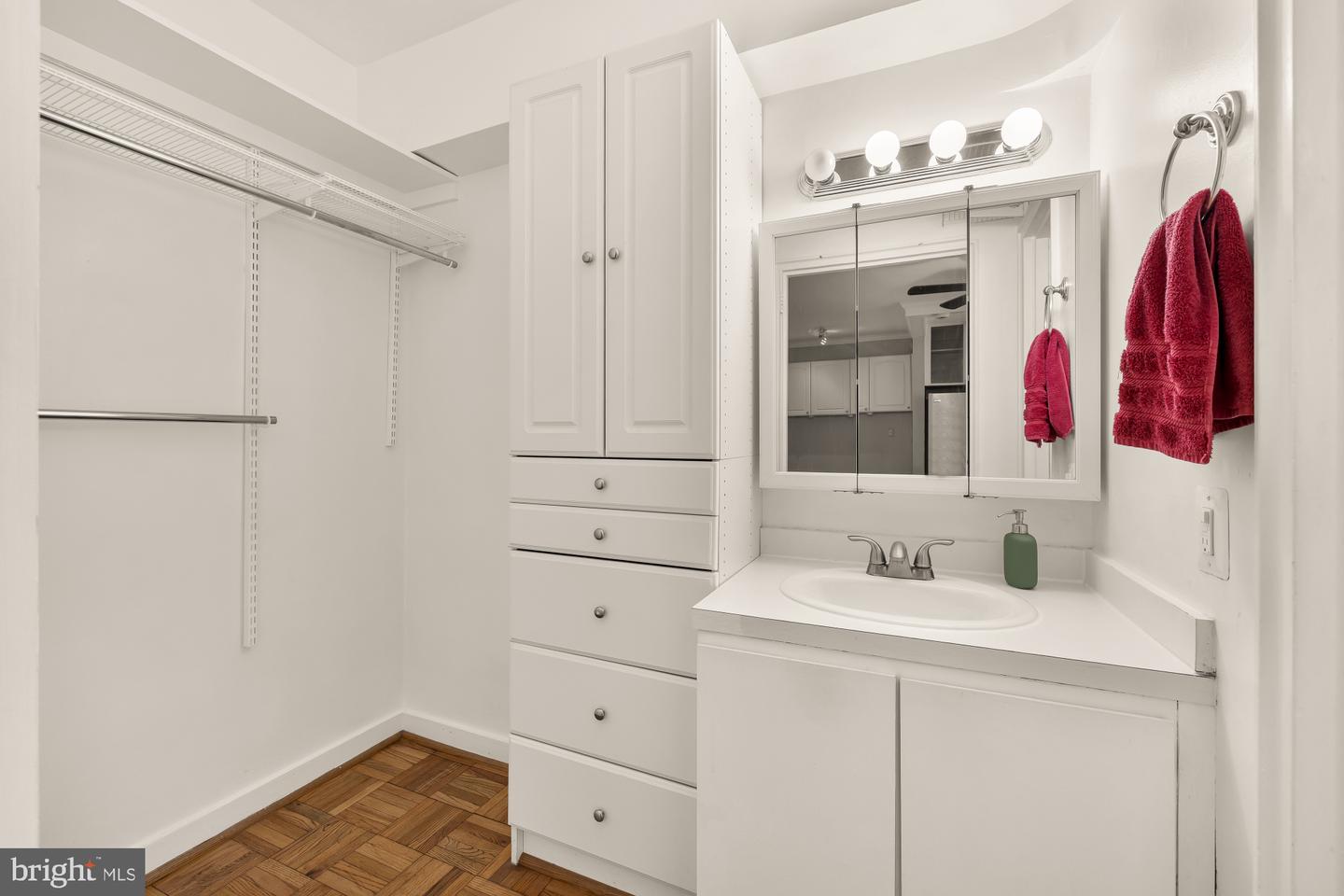 2130 N ST NW #407, WASHINGTON, District Of Columbia 20037, ,1 BathroomBathrooms,Residential,For sale,2130 N ST NW #407,DCDC2230548 MLS # DCDC2230548