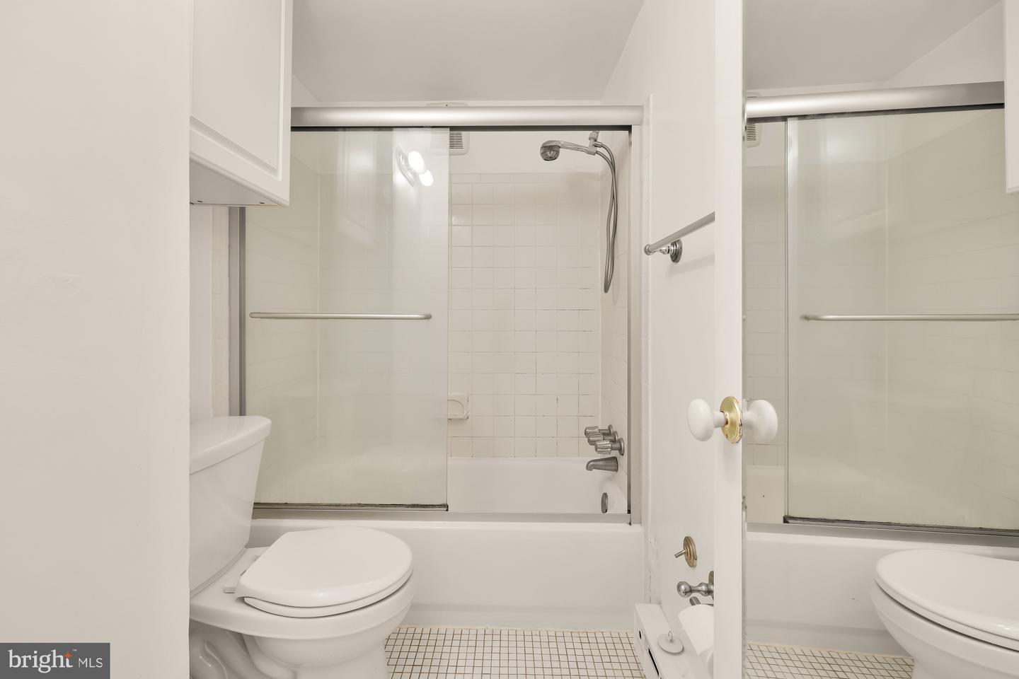2130 N ST NW #407, WASHINGTON, District Of Columbia 20037, ,1 BathroomBathrooms,Residential,For sale,2130 N ST NW #407,DCDC2230548 MLS # DCDC2230548