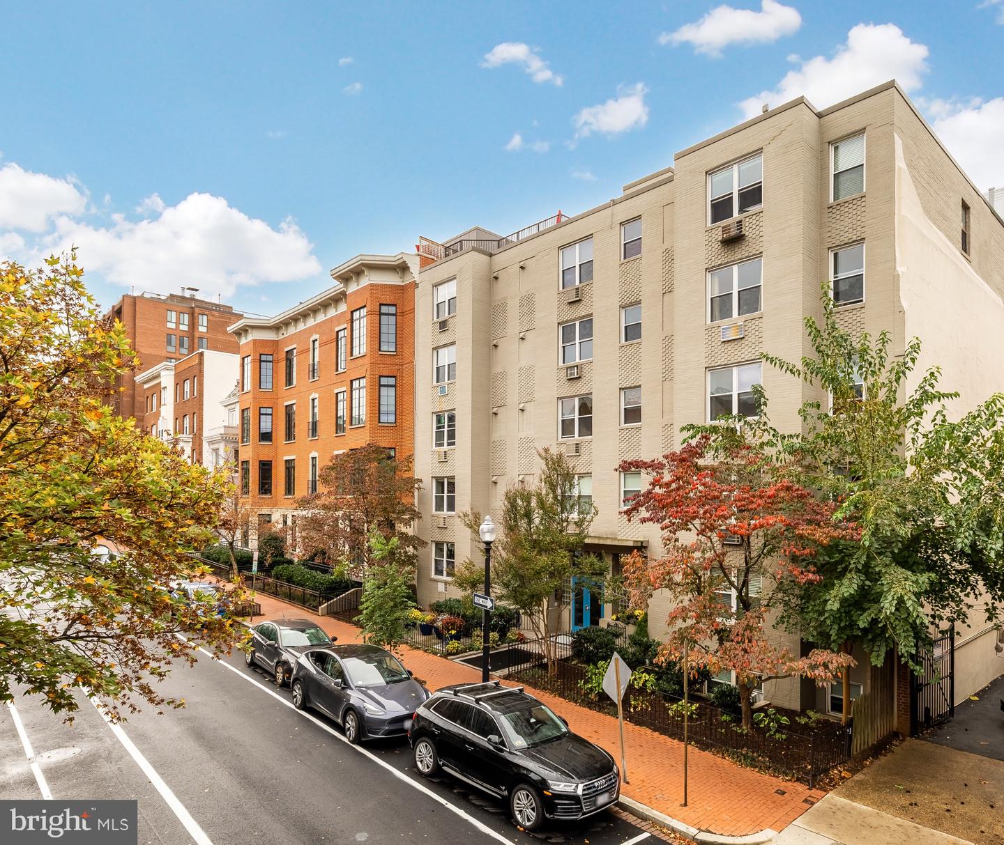 2130 N ST NW #407, WASHINGTON, District Of Columbia 20037, ,1 BathroomBathrooms,Residential,For sale,2130 N ST NW #407,DCDC2230548 MLS # DCDC2230548