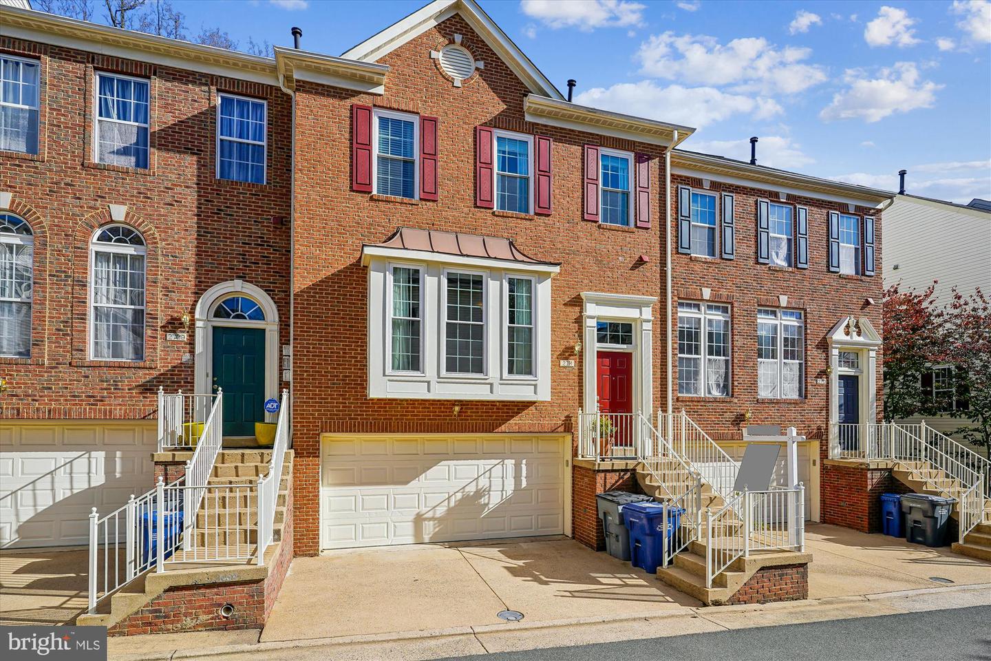 2711 MANHATTAN PL, VIENNA, Virginia 22180, 3 Bedrooms Bedrooms, 12 Rooms Rooms,3 BathroomsBathrooms,Residential,For sale,2711 MANHATTAN PL,VAFX2278002 MLS # VAFX2278002
