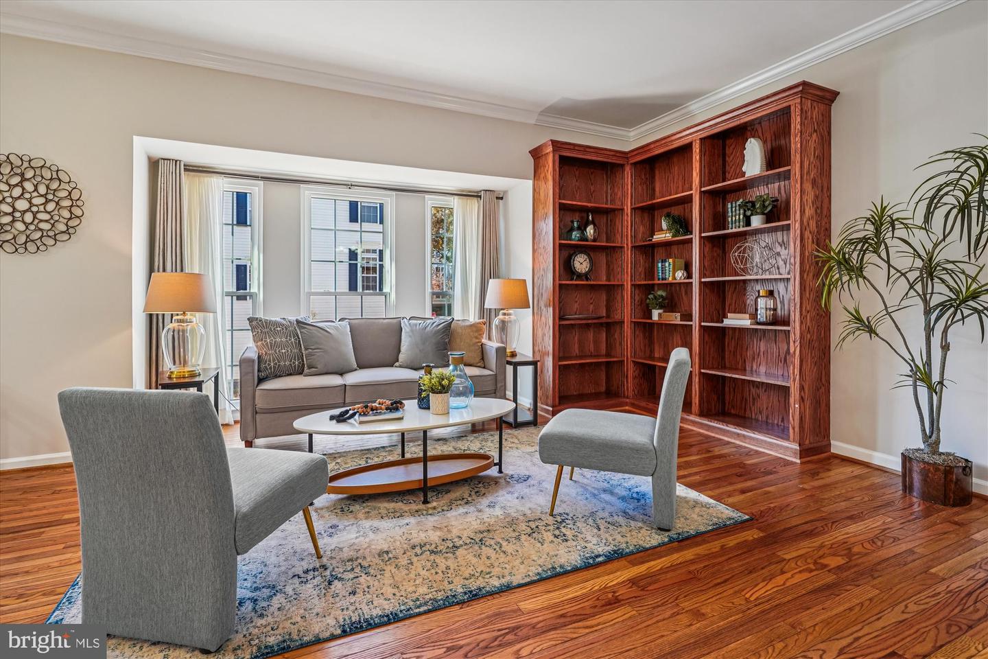 2711 MANHATTAN PL, VIENNA, Virginia 22180, 3 Bedrooms Bedrooms, 12 Rooms Rooms,3 BathroomsBathrooms,Residential,For sale,2711 MANHATTAN PL,VAFX2278002 MLS # VAFX2278002