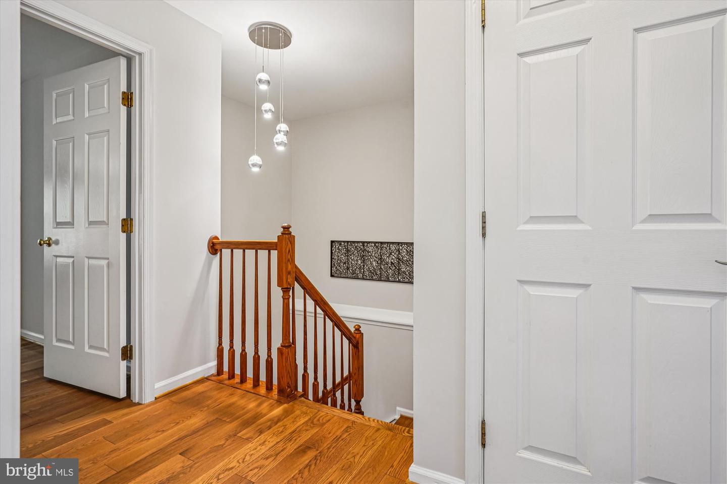 2711 MANHATTAN PL, VIENNA, Virginia 22180, 3 Bedrooms Bedrooms, 12 Rooms Rooms,3 BathroomsBathrooms,Residential,For sale,2711 MANHATTAN PL,VAFX2278002 MLS # VAFX2278002