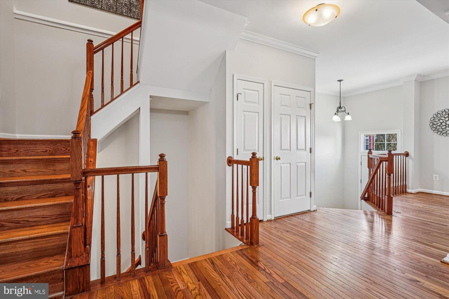 2711 MANHATTAN PL, VIENNA, Virginia 22180, 3 Bedrooms Bedrooms, 12 Rooms Rooms,3 BathroomsBathrooms,Residential,For sale,2711 MANHATTAN PL,VAFX2278002 MLS # VAFX2278002