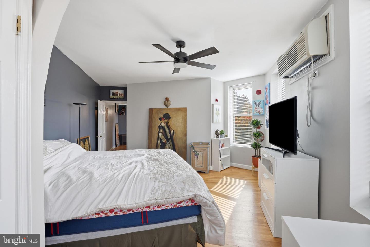 121 13TH ST NE #301, WASHINGTON, District Of Columbia 20002, 1 Bedroom Bedrooms, 2 Rooms Rooms,1 BathroomBathrooms,Residential,For sale,121 13TH ST NE #301,DCDC2230566 MLS # DCDC2230566 121 13TH ST NE #301, WASHINGTON, District Of Columbia 20002, 1 Bedroom Bedrooms, 2 Rooms Rooms,1 BathroomBathrooms,Residential,For sale,121 13TH ST NE #301,DCDC2230566 MLS # DCDC2230566