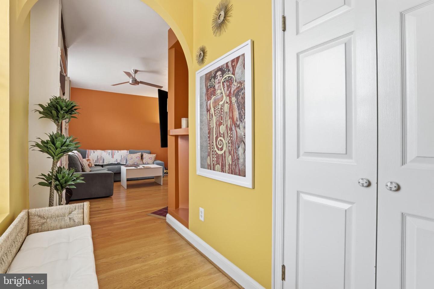 121 13TH ST NE #301, WASHINGTON, District Of Columbia 20002, 1 Bedroom Bedrooms, 2 Rooms Rooms,1 BathroomBathrooms,Residential,For sale,121 13TH ST NE #301,DCDC2230566 MLS # DCDC2230566 121 13TH ST NE #301, WASHINGTON, District Of Columbia 20002, 1 Bedroom Bedrooms, 2 Rooms Rooms,1 BathroomBathrooms,Residential,For sale,121 13TH ST NE #301,DCDC2230566 MLS # DCDC2230566