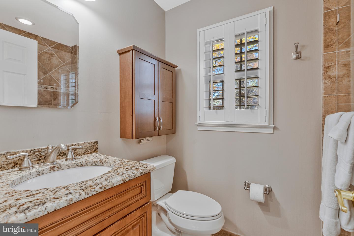 7724 DESDEMONA CT, MCLEAN, Virginia 22102, 5 Bedrooms Bedrooms, ,4 BathroomsBathrooms,Residential,For sale,7724 DESDEMONA CT,VAFX2278022 MLS # VAFX2278022 7724 DESDEMONA CT, MCLEAN, Virginia 22102, 5 Bedrooms Bedrooms, ,4 BathroomsBathrooms,Residential,For sale,7724 DESDEMONA CT,VAFX2278022 MLS # VAFX2278022