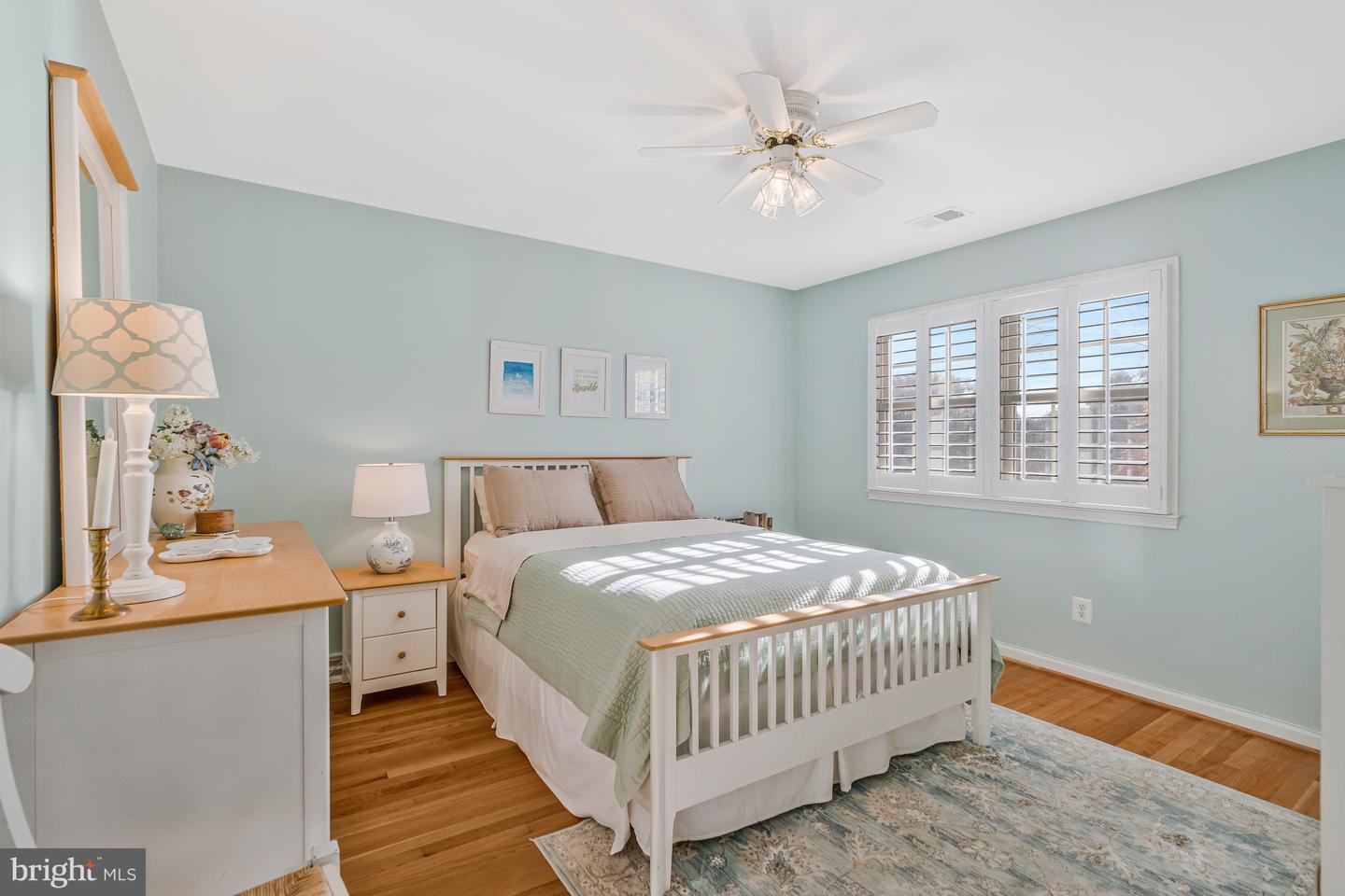 7724 DESDEMONA CT, MCLEAN, Virginia 22102, 5 Bedrooms Bedrooms, ,4 BathroomsBathrooms,Residential,For sale,7724 DESDEMONA CT,VAFX2278022 MLS # VAFX2278022 7724 DESDEMONA CT, MCLEAN, Virginia 22102, 5 Bedrooms Bedrooms, ,4 BathroomsBathrooms,Residential,For sale,7724 DESDEMONA CT,VAFX2278022 MLS # VAFX2278022