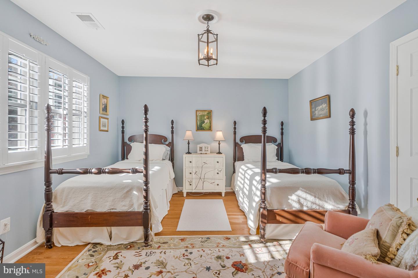 7724 DESDEMONA CT, MCLEAN, Virginia 22102, 5 Bedrooms Bedrooms, ,4 BathroomsBathrooms,Residential,For sale,7724 DESDEMONA CT,VAFX2278022 MLS # VAFX2278022 7724 DESDEMONA CT, MCLEAN, Virginia 22102, 5 Bedrooms Bedrooms, ,4 BathroomsBathrooms,Residential,For sale,7724 DESDEMONA CT,VAFX2278022 MLS # VAFX2278022