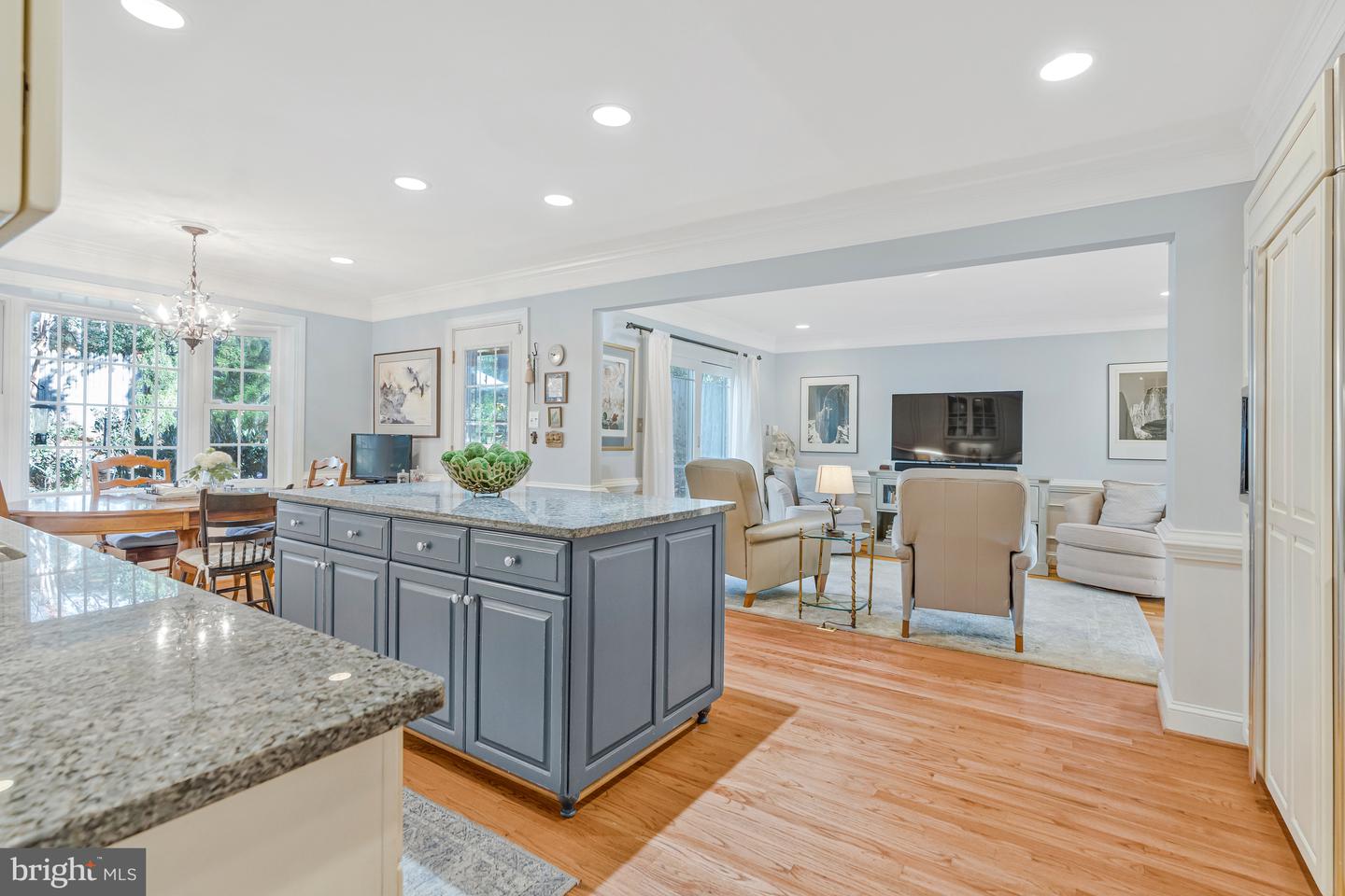 7724 DESDEMONA CT, MCLEAN, Virginia 22102, 5 Bedrooms Bedrooms, ,4 BathroomsBathrooms,Residential,For sale,7724 DESDEMONA CT,VAFX2278022 MLS # VAFX2278022 7724 DESDEMONA CT, MCLEAN, Virginia 22102, 5 Bedrooms Bedrooms, ,4 BathroomsBathrooms,Residential,For sale,7724 DESDEMONA CT,VAFX2278022 MLS # VAFX2278022