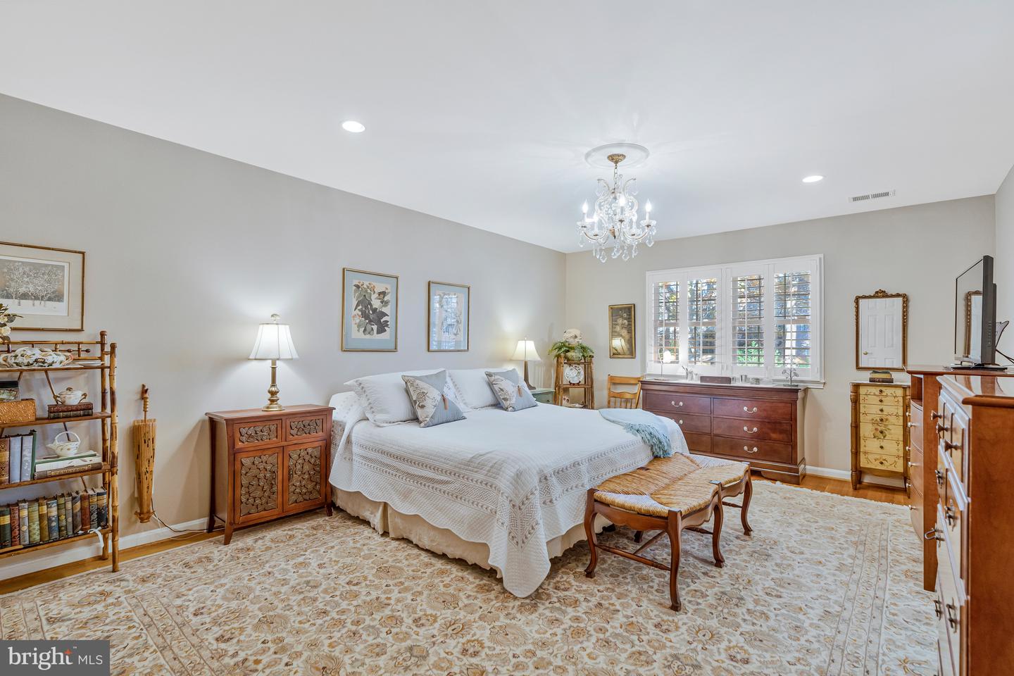 7724 DESDEMONA CT, MCLEAN, Virginia 22102, 5 Bedrooms Bedrooms, ,4 BathroomsBathrooms,Residential,For sale,7724 DESDEMONA CT,VAFX2278022 MLS # VAFX2278022 7724 DESDEMONA CT, MCLEAN, Virginia 22102, 5 Bedrooms Bedrooms, ,4 BathroomsBathrooms,Residential,For sale,7724 DESDEMONA CT,VAFX2278022 MLS # VAFX2278022