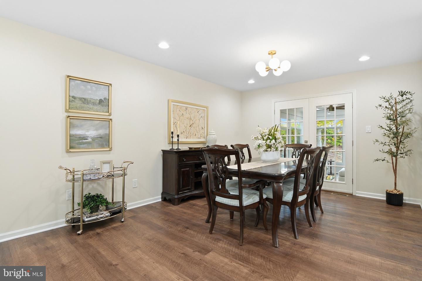 11302 ALMS HOUSE CT, FAIRFAX STATION, Virginia 22039, 5 Bedrooms Bedrooms, ,3 BathroomsBathrooms,Residential,For sale,11302 ALMS HOUSE CT,VAFX2278032 MLS # VAFX2278032