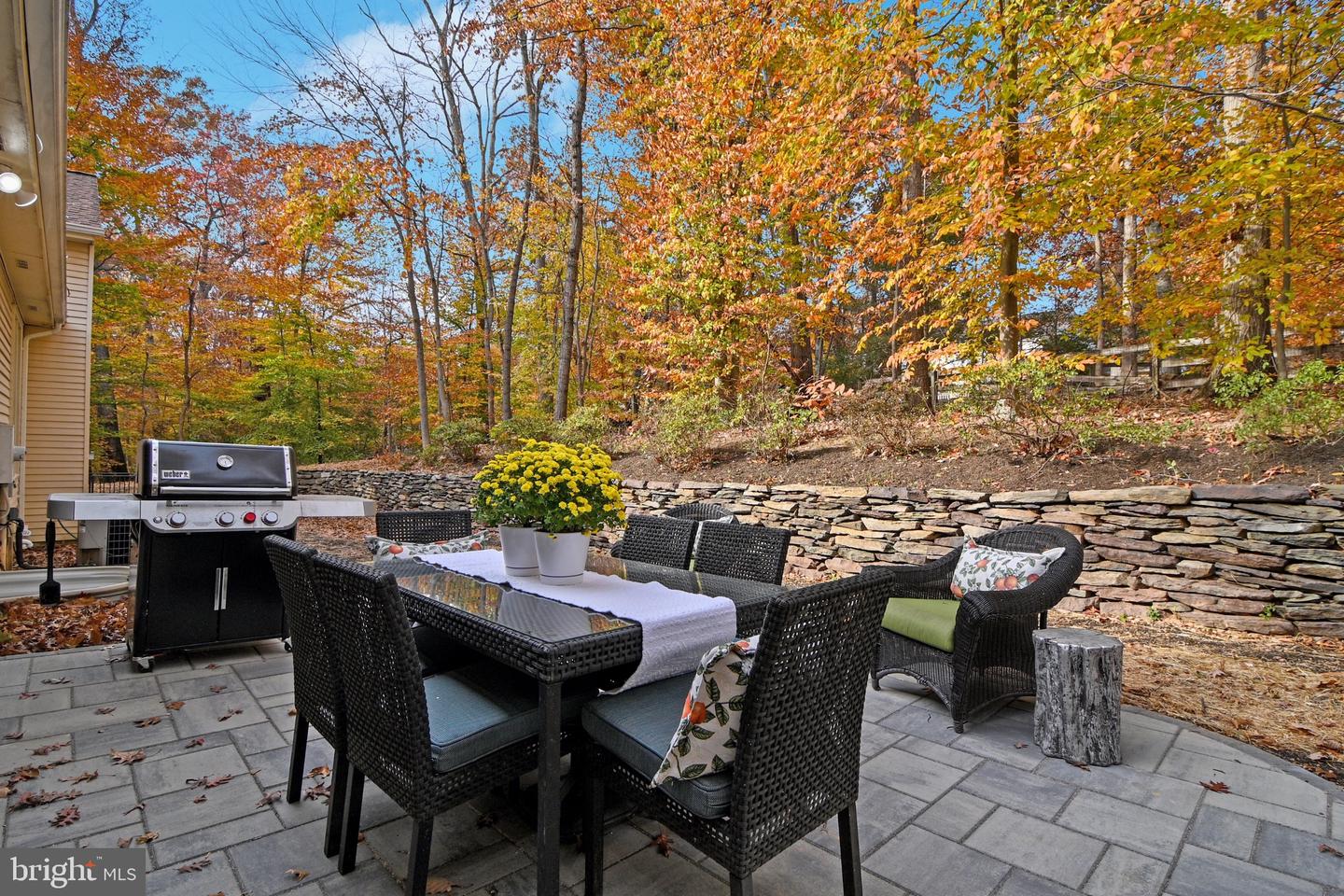 11302 ALMS HOUSE CT, FAIRFAX STATION, Virginia 22039, 5 Bedrooms Bedrooms, ,3 BathroomsBathrooms,Residential,For sale,11302 ALMS HOUSE CT,VAFX2278032 MLS # VAFX2278032