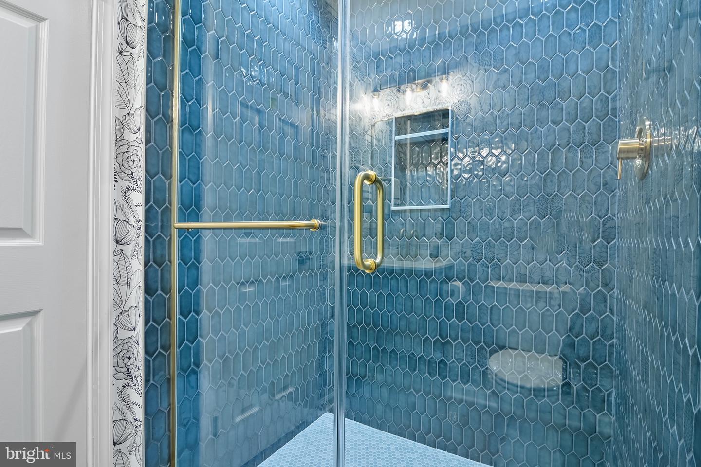 11302 ALMS HOUSE CT, FAIRFAX STATION, Virginia 22039, 5 Bedrooms Bedrooms, ,3 BathroomsBathrooms,Residential,For sale,11302 ALMS HOUSE CT,VAFX2278032 MLS # VAFX2278032