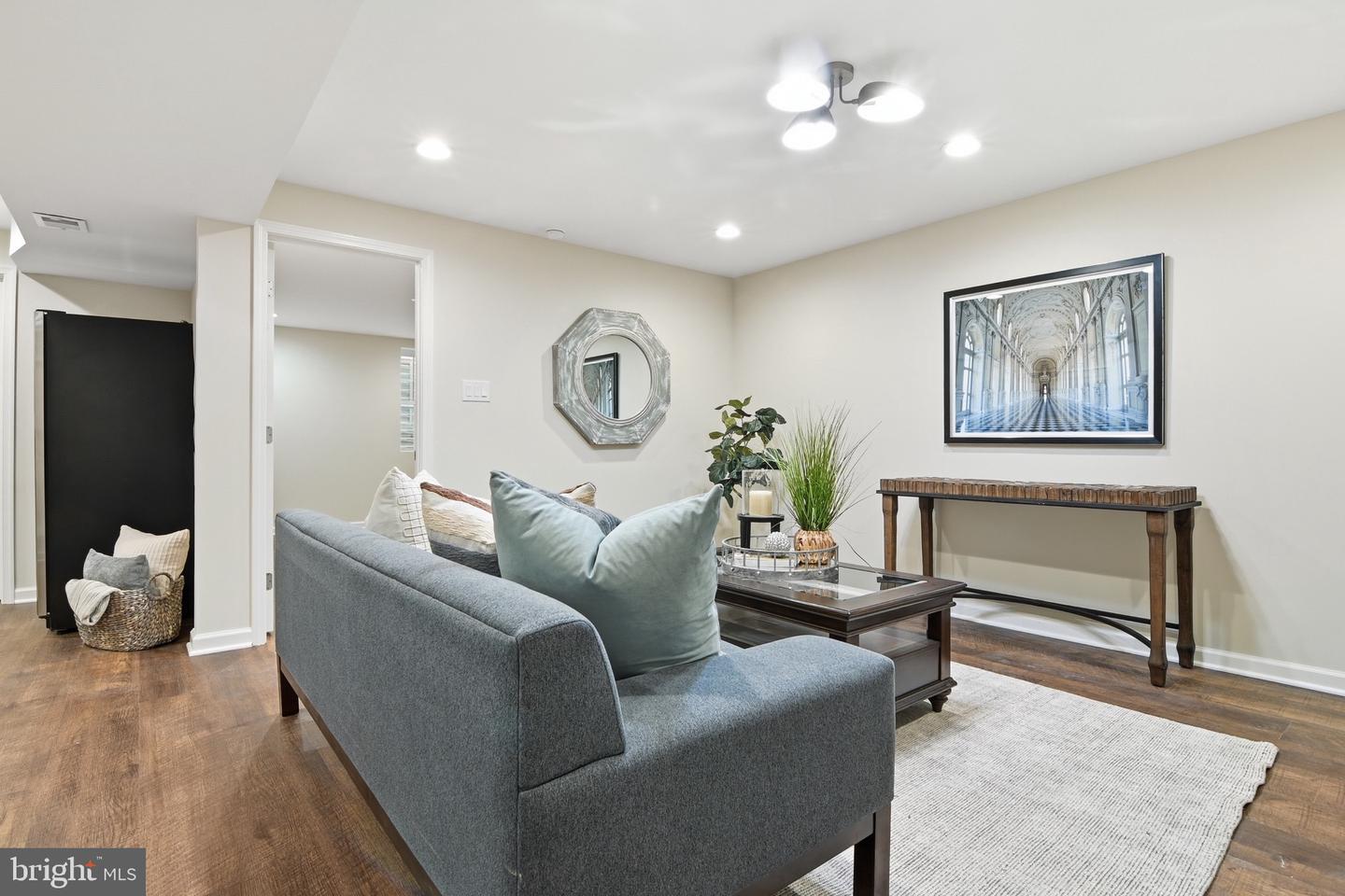 11302 ALMS HOUSE CT, FAIRFAX STATION, Virginia 22039, 5 Bedrooms Bedrooms, ,3 BathroomsBathrooms,Residential,For sale,11302 ALMS HOUSE CT,VAFX2278032 MLS # VAFX2278032