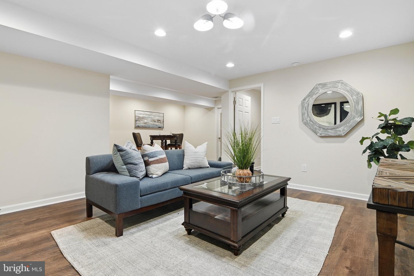 11302 ALMS HOUSE CT, FAIRFAX STATION, Virginia 22039, 5 Bedrooms Bedrooms, ,3 BathroomsBathrooms,Residential,For sale,11302 ALMS HOUSE CT,VAFX2278032 MLS # VAFX2278032