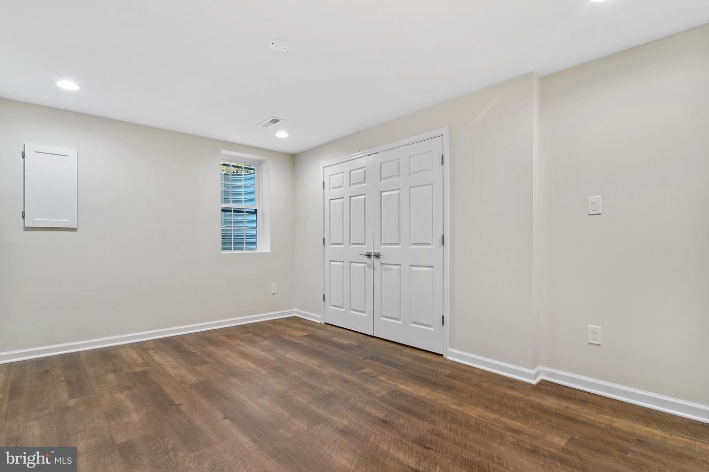 11302 ALMS HOUSE CT, FAIRFAX STATION, Virginia 22039, 5 Bedrooms Bedrooms, ,3 BathroomsBathrooms,Residential,For sale,11302 ALMS HOUSE CT,VAFX2278032 MLS # VAFX2278032