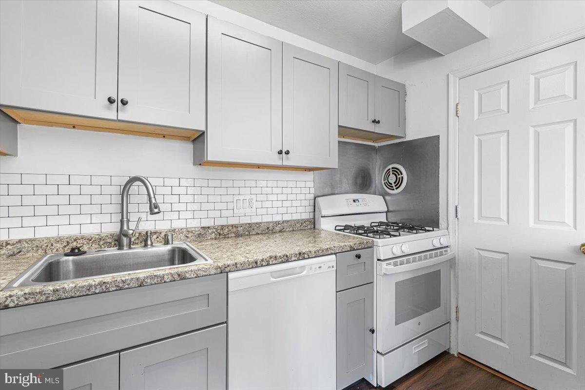 7354 ROUTE 29 #54/104, FALLS CHURCH, Virginia 22046, 1 Bedroom Bedrooms, ,1 BathroomBathrooms,Residential,For sale,7354 ROUTE 29 #54/104,VAFX2278146 MLS # VAFX2278146