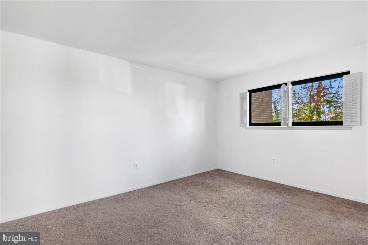 7354 ROUTE 29 #54/104, FALLS CHURCH, Virginia 22046, 1 Bedroom Bedrooms, ,1 BathroomBathrooms,Residential,For sale,7354 ROUTE 29 #54/104,VAFX2278146 MLS # VAFX2278146