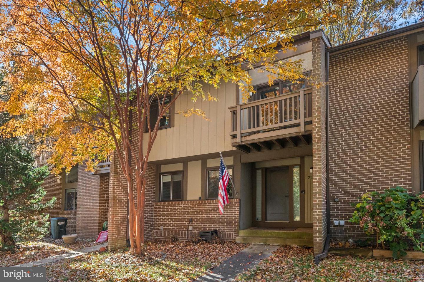 2152 GLENCOURSE LN, RESTON, Virginia 20191, 3 Bedrooms Bedrooms, ,2 BathroomsBathrooms,Residential,For sale,2152 GLENCOURSE LN,VAFX2278162 MLS # VAFX2278162