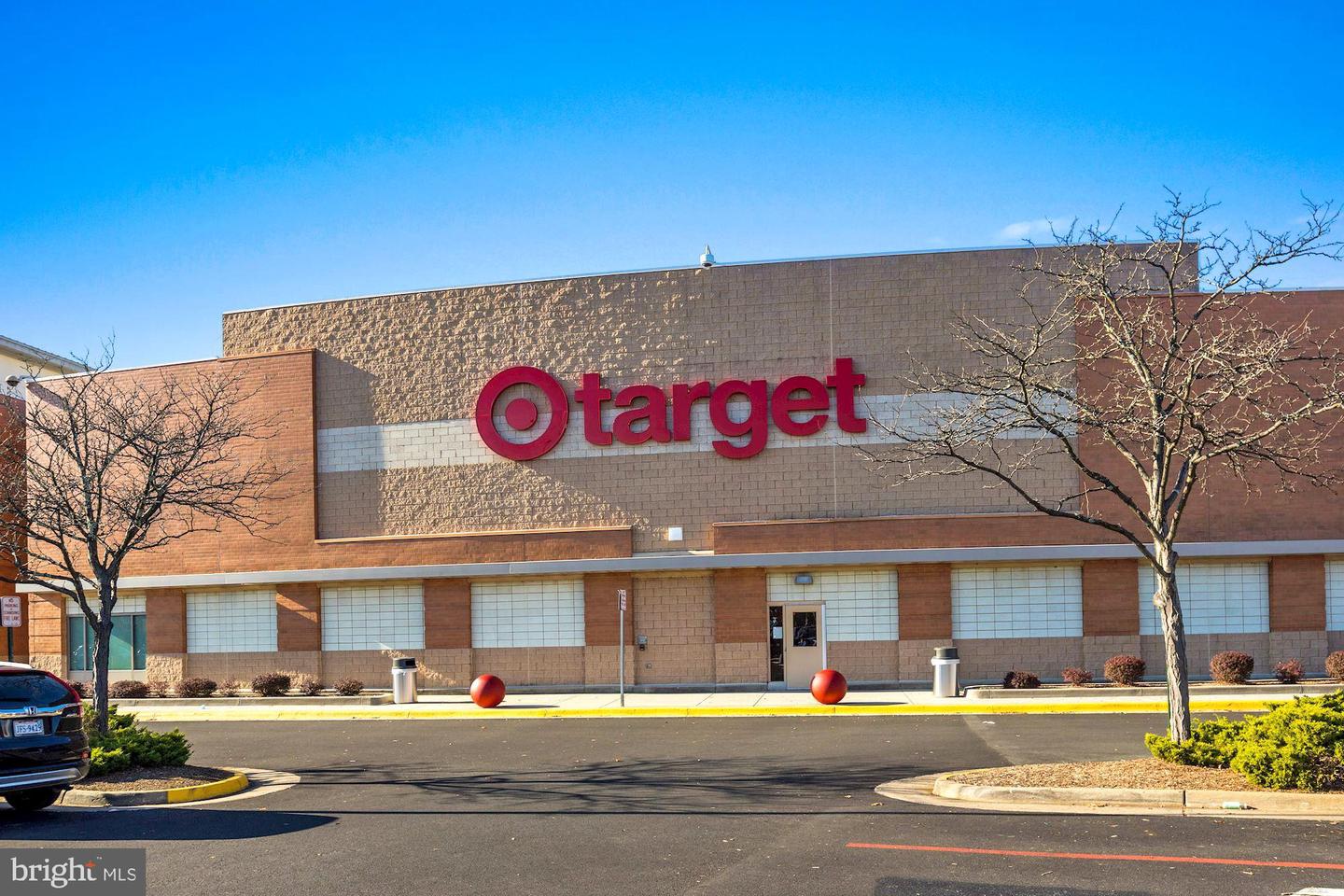 2152 GLENCOURSE LN, RESTON, Virginia 20191, 3 Bedrooms Bedrooms, ,2 BathroomsBathrooms,Residential,For sale,2152 GLENCOURSE LN,VAFX2278162 MLS # VAFX2278162