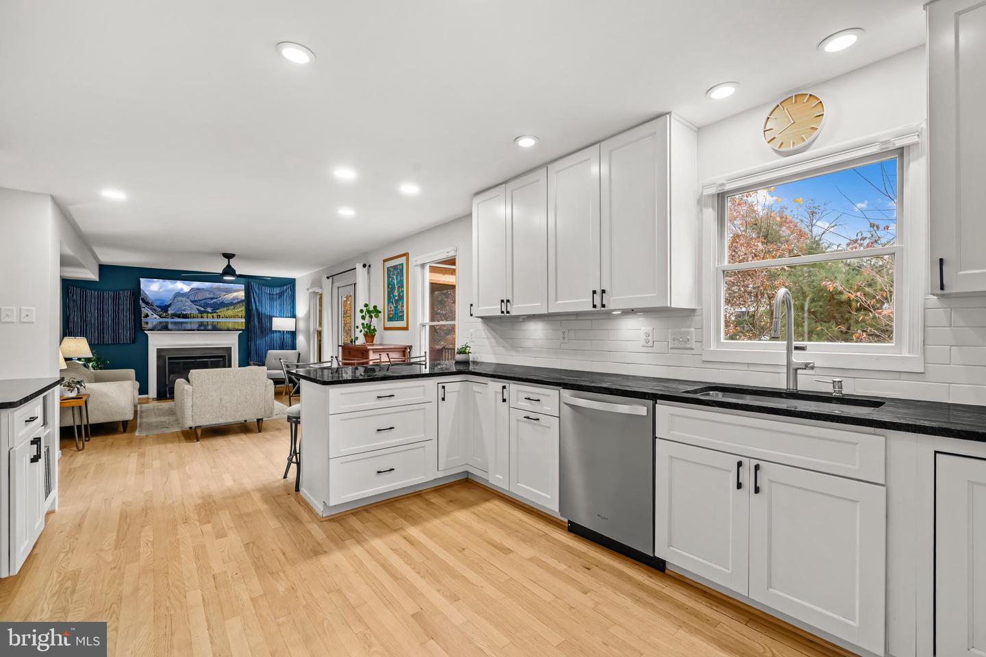 310 N OAK ST, FALLS CHURCH, Virginia 22046, 4 Bedrooms Bedrooms, ,2 BathroomsBathrooms,Residential,For sale,310 N OAK ST,VAFA2003428 MLS # VAFA2003428 310 N OAK ST, FALLS CHURCH, Virginia 22046, 4 Bedrooms Bedrooms, ,2 BathroomsBathrooms,Residential,For sale,310 N OAK ST,VAFA2003428 MLS # VAFA2003428