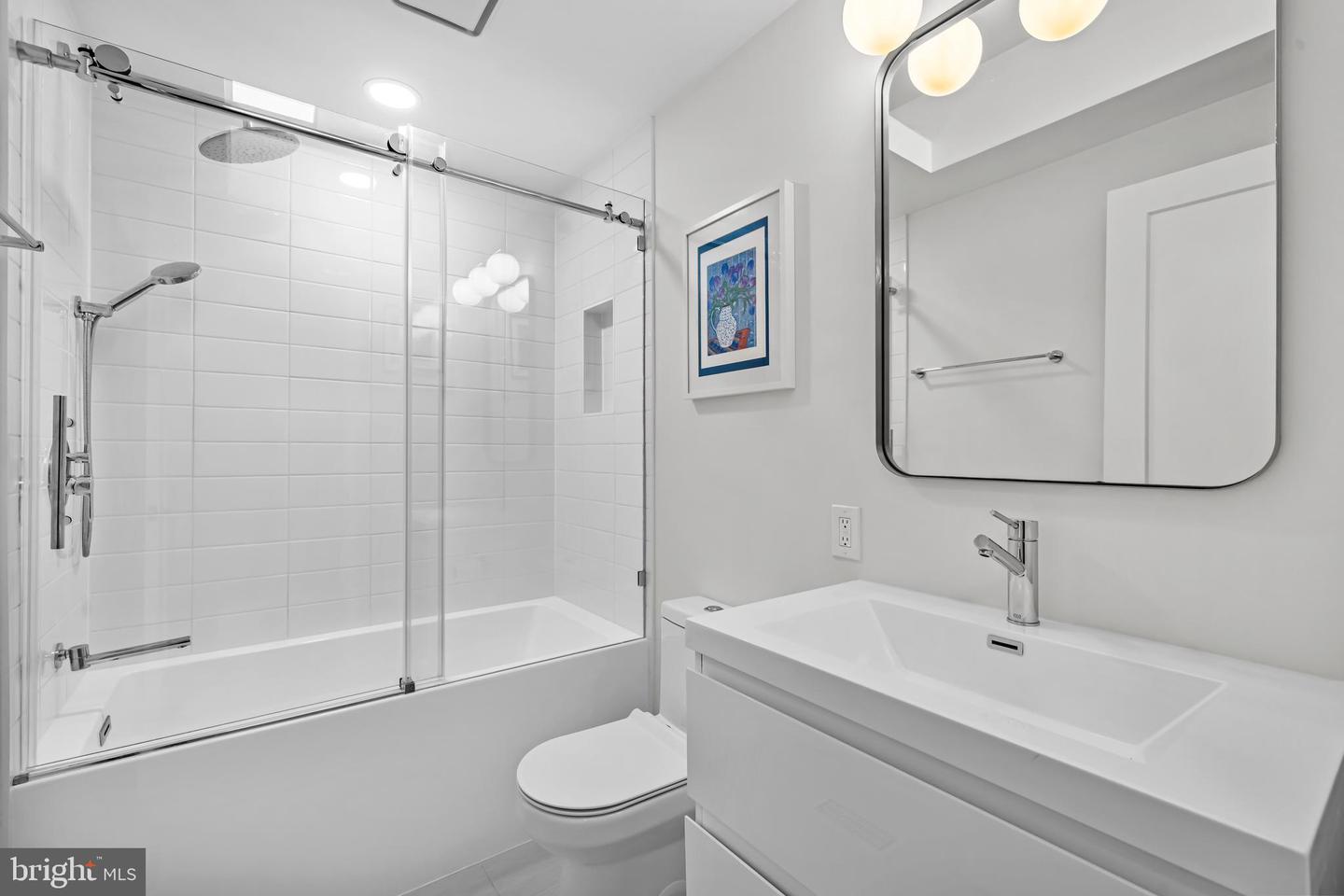 310 N OAK ST, FALLS CHURCH, Virginia 22046, 4 Bedrooms Bedrooms, ,2 BathroomsBathrooms,Residential,For sale,310 N OAK ST,VAFA2003428 MLS # VAFA2003428 310 N OAK ST, FALLS CHURCH, Virginia 22046, 4 Bedrooms Bedrooms, ,2 BathroomsBathrooms,Residential,For sale,310 N OAK ST,VAFA2003428 MLS # VAFA2003428