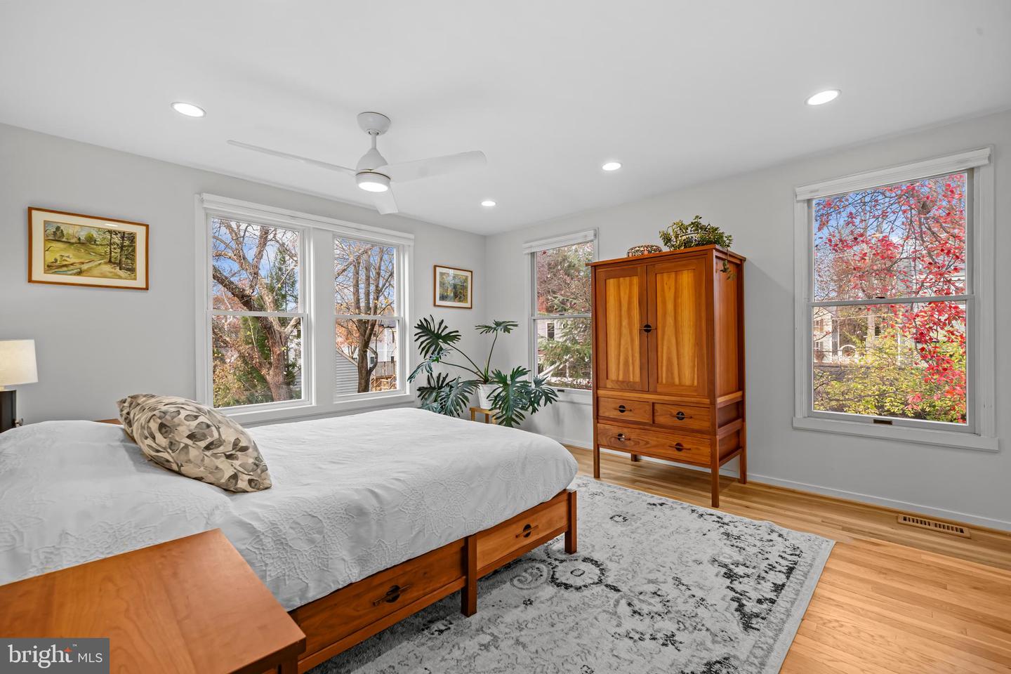 310 N OAK ST, FALLS CHURCH, Virginia 22046, 4 Bedrooms Bedrooms, ,2 BathroomsBathrooms,Residential,For sale,310 N OAK ST,VAFA2003428 MLS # VAFA2003428 310 N OAK ST, FALLS CHURCH, Virginia 22046, 4 Bedrooms Bedrooms, ,2 BathroomsBathrooms,Residential,For sale,310 N OAK ST,VAFA2003428 MLS # VAFA2003428