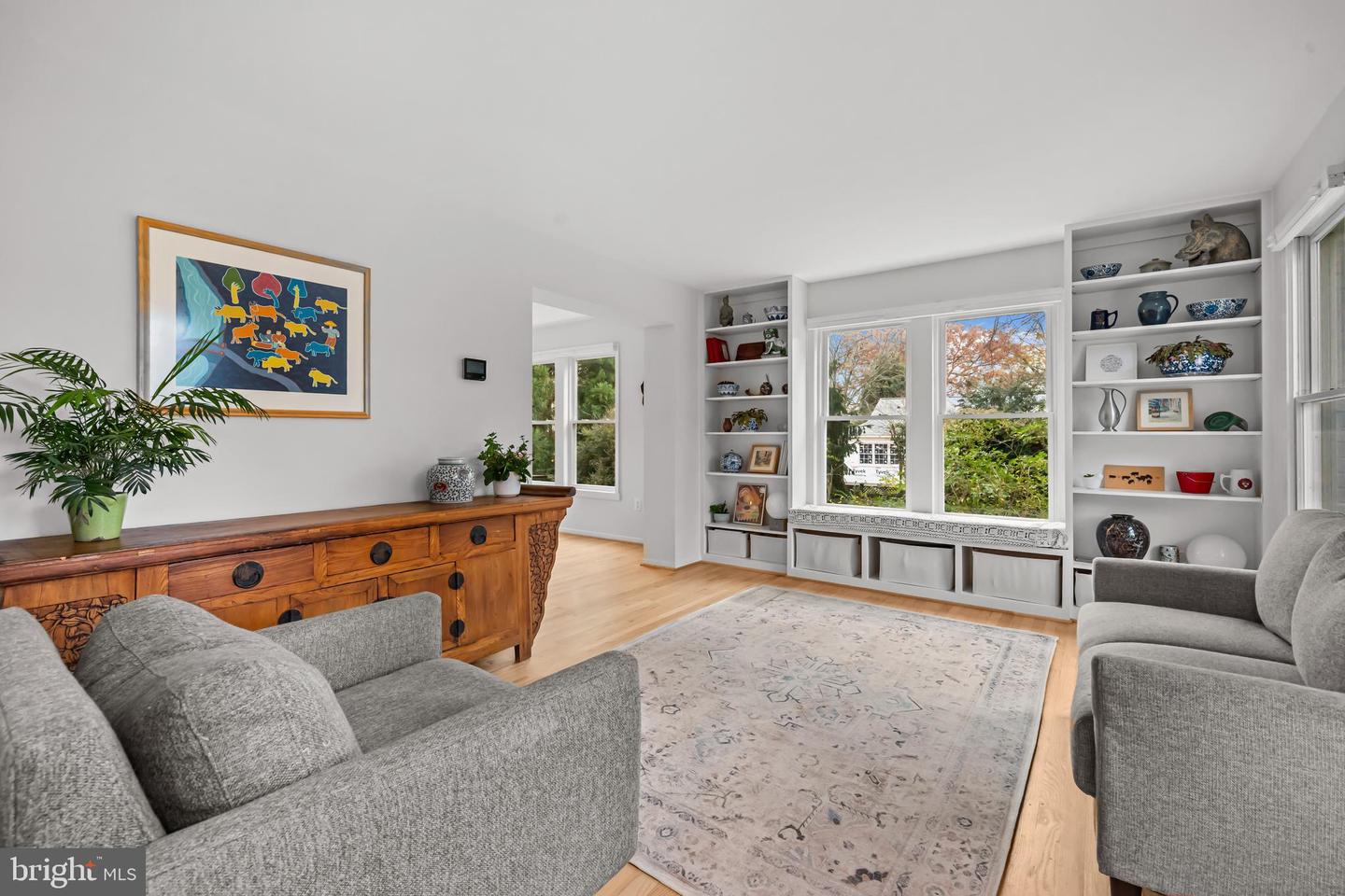 310 N OAK ST, FALLS CHURCH, Virginia 22046, 4 Bedrooms Bedrooms, ,2 BathroomsBathrooms,Residential,For sale,310 N OAK ST,VAFA2003428 MLS # VAFA2003428 310 N OAK ST, FALLS CHURCH, Virginia 22046, 4 Bedrooms Bedrooms, ,2 BathroomsBathrooms,Residential,For sale,310 N OAK ST,VAFA2003428 MLS # VAFA2003428