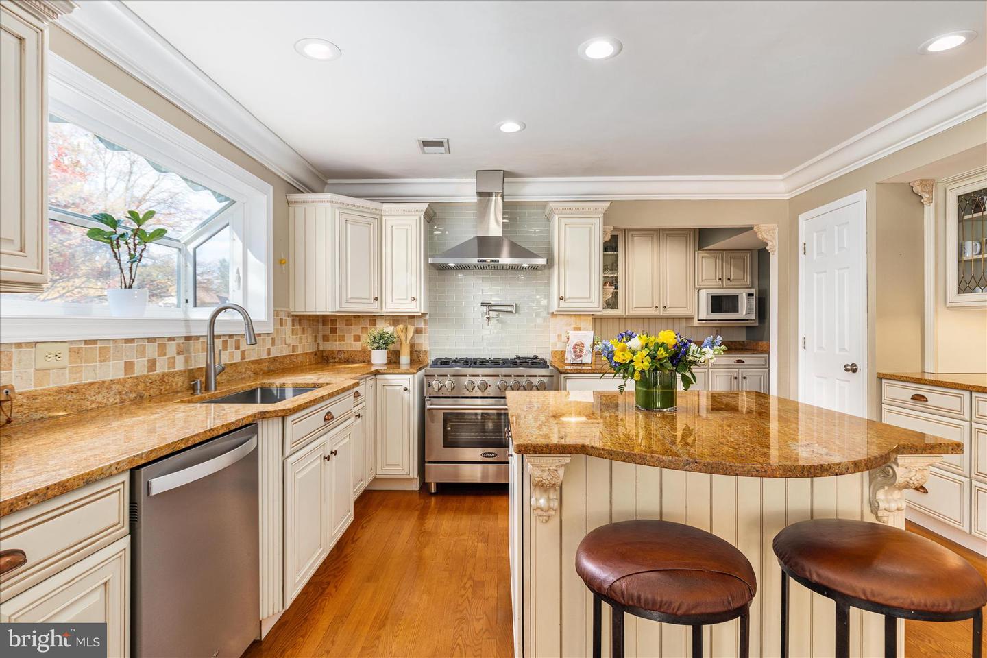 43879 GLENHAZEL DR, ASHBURN, Virginia 20147, 4 Bedrooms Bedrooms, ,3 BathroomsBathrooms,Residential,For sale,43879 GLENHAZEL DR,VALO2110720 MLS # VALO2110720 43879 GLENHAZEL DR, ASHBURN, Virginia 20147, 4 Bedrooms Bedrooms, ,3 BathroomsBathrooms,Residential,For sale,43879 GLENHAZEL DR,VALO2110720 MLS # VALO2110720