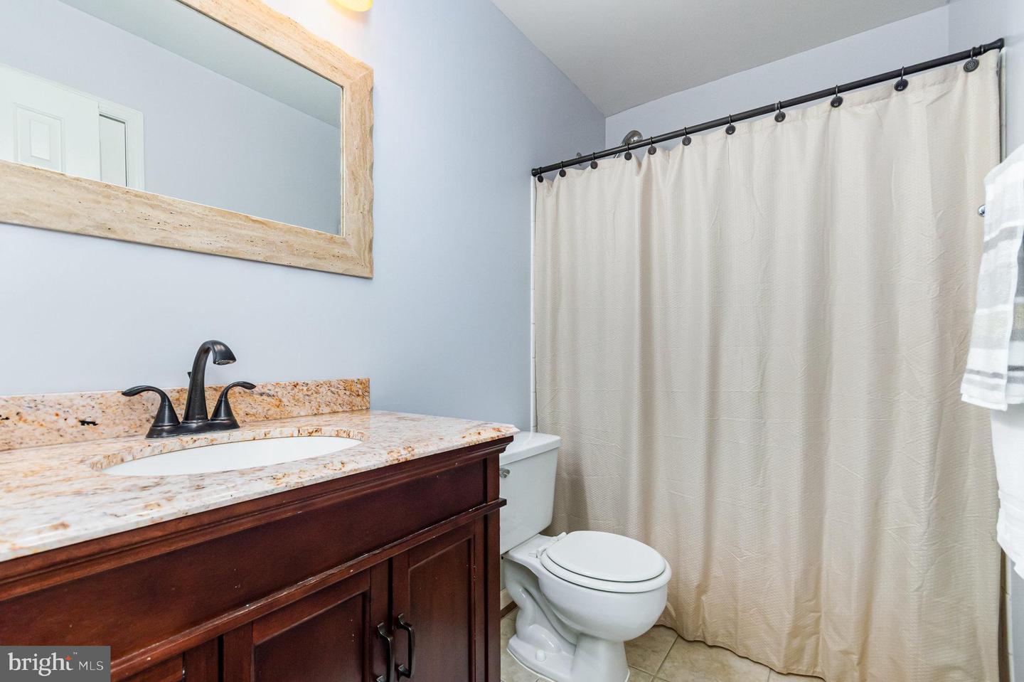 7039 KINGS MANOR DR, ALEXANDRIA, Virginia 22315, 3 Bedrooms Bedrooms, ,3 BathroomsBathrooms,Residential,For sale,7039 KINGS MANOR DR,VAFX2278192 MLS # VAFX2278192
