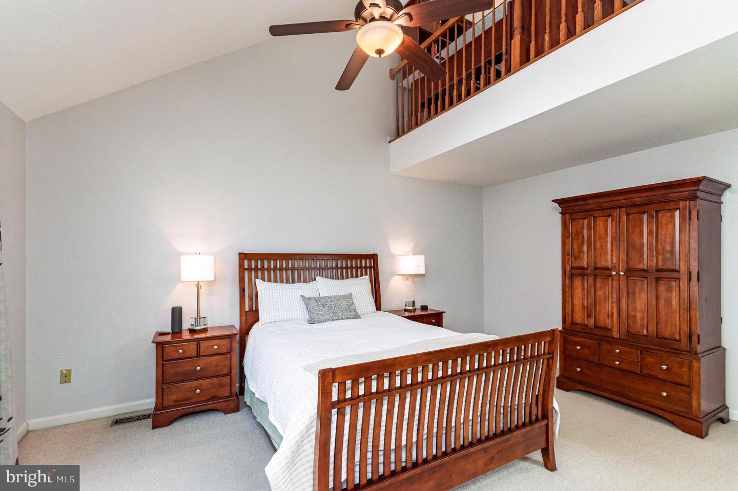 7039 KINGS MANOR DR, ALEXANDRIA, Virginia 22315, 3 Bedrooms Bedrooms, ,3 BathroomsBathrooms,Residential,For sale,7039 KINGS MANOR DR,VAFX2278192 MLS # VAFX2278192