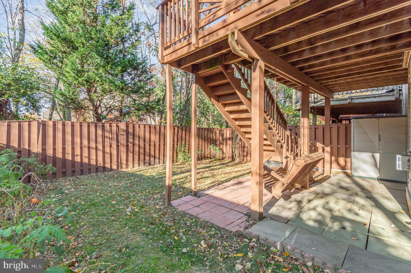 7039 KINGS MANOR DR, ALEXANDRIA, Virginia 22315, 3 Bedrooms Bedrooms, ,3 BathroomsBathrooms,Residential,For sale,7039 KINGS MANOR DR,VAFX2278192 MLS # VAFX2278192