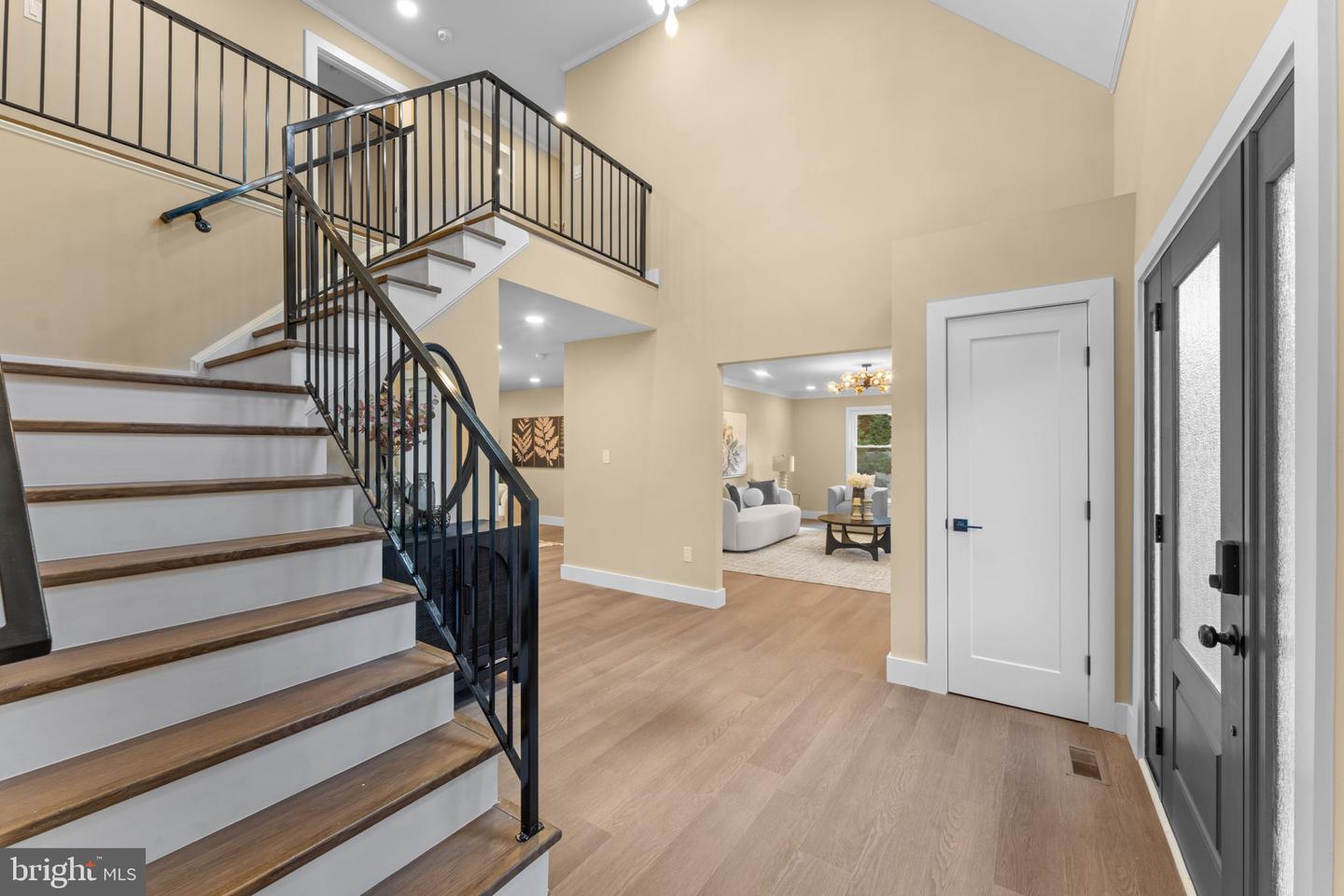 10333 HICKORY FOREST DR, OAKTON, Virginia 22124, 6 Bedrooms Bedrooms, ,5 BathroomsBathrooms,Residential,For sale,10333 HICKORY FOREST DR,VAFX2278196 MLS # VAFX2278196 10333 HICKORY FOREST DR, OAKTON, Virginia 22124, 6 Bedrooms Bedrooms, ,5 BathroomsBathrooms,Residential,For sale,10333 HICKORY FOREST DR,VAFX2278196 MLS # VAFX2278196