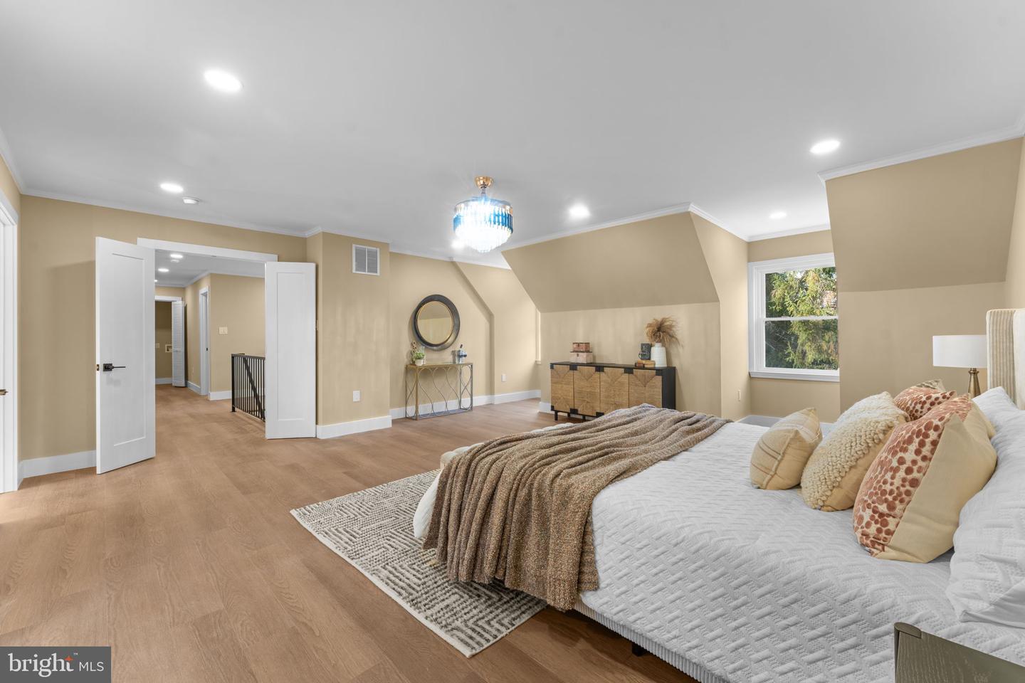 10333 HICKORY FOREST DR, OAKTON, Virginia 22124, 6 Bedrooms Bedrooms, ,5 BathroomsBathrooms,Residential,For sale,10333 HICKORY FOREST DR,VAFX2278196 MLS # VAFX2278196 10333 HICKORY FOREST DR, OAKTON, Virginia 22124, 6 Bedrooms Bedrooms, ,5 BathroomsBathrooms,Residential,For sale,10333 HICKORY FOREST DR,VAFX2278196 MLS # VAFX2278196