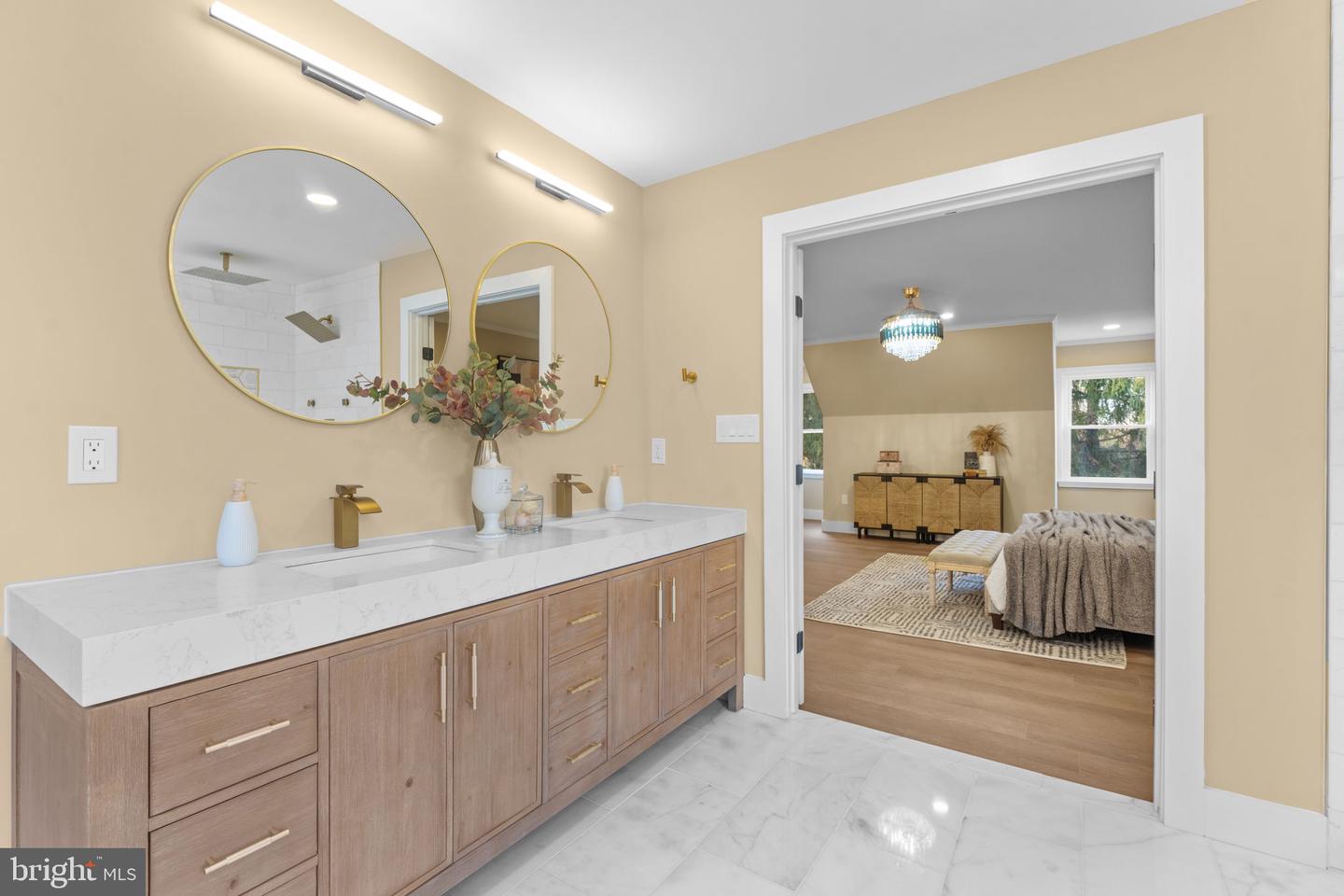 10333 HICKORY FOREST DR, OAKTON, Virginia 22124, 6 Bedrooms Bedrooms, ,5 BathroomsBathrooms,Residential,For sale,10333 HICKORY FOREST DR,VAFX2278196 MLS # VAFX2278196 10333 HICKORY FOREST DR, OAKTON, Virginia 22124, 6 Bedrooms Bedrooms, ,5 BathroomsBathrooms,Residential,For sale,10333 HICKORY FOREST DR,VAFX2278196 MLS # VAFX2278196