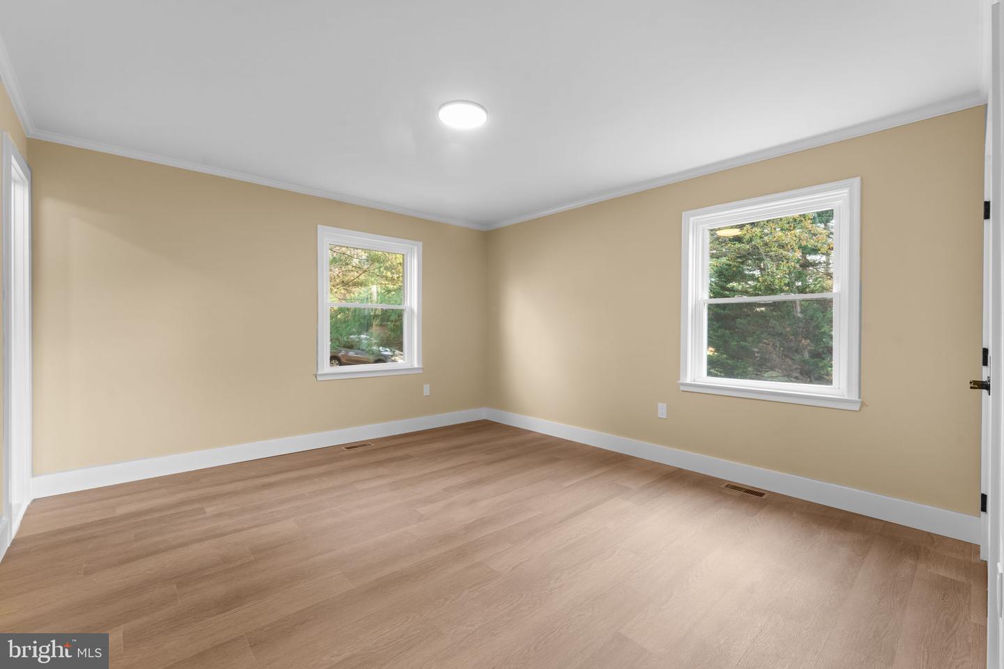 10333 HICKORY FOREST DR, OAKTON, Virginia 22124, 6 Bedrooms Bedrooms, ,5 BathroomsBathrooms,Residential,For sale,10333 HICKORY FOREST DR,VAFX2278196 MLS # VAFX2278196 10333 HICKORY FOREST DR, OAKTON, Virginia 22124, 6 Bedrooms Bedrooms, ,5 BathroomsBathrooms,Residential,For sale,10333 HICKORY FOREST DR,VAFX2278196 MLS # VAFX2278196