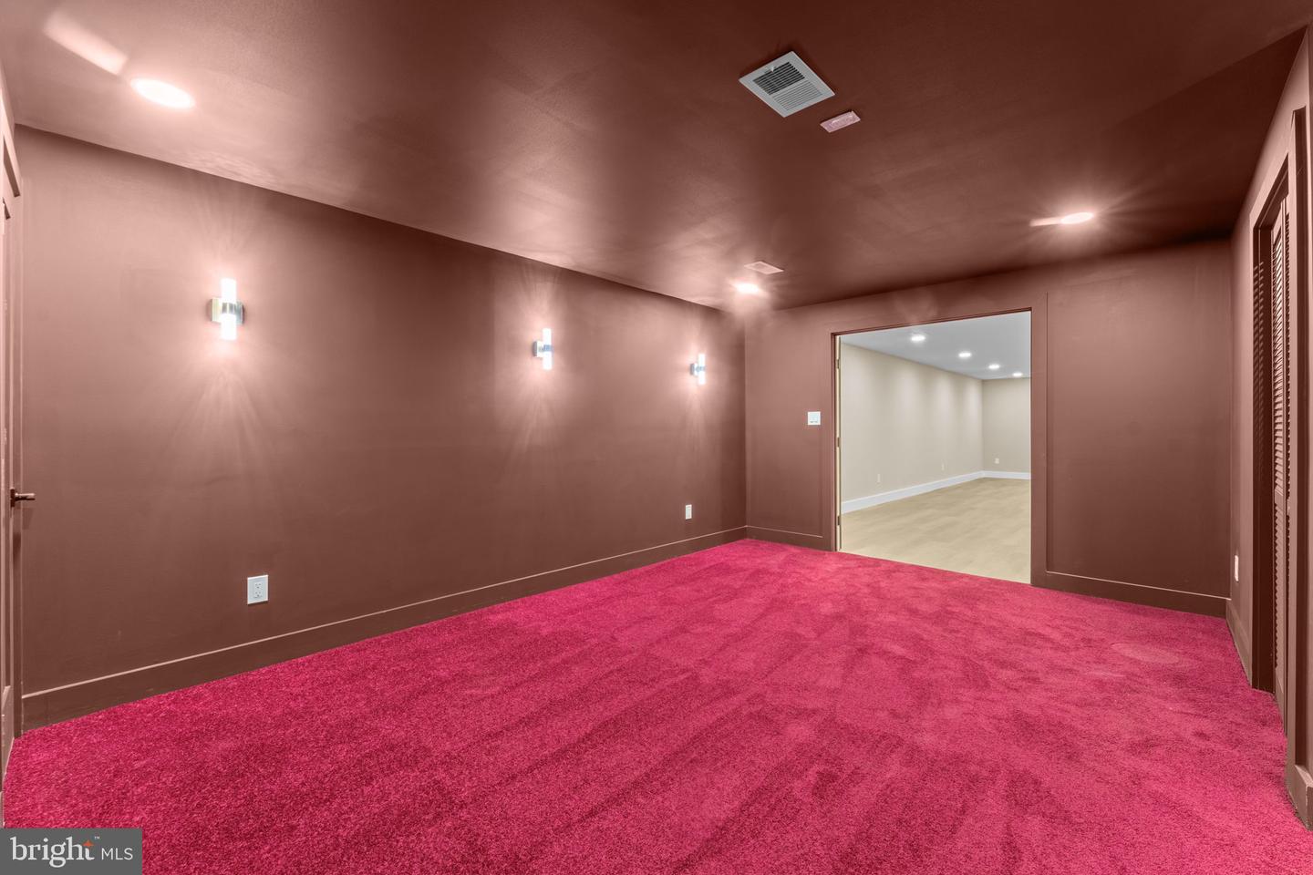 10333 HICKORY FOREST DR, OAKTON, Virginia 22124, 6 Bedrooms Bedrooms, ,5 BathroomsBathrooms,Residential,For sale,10333 HICKORY FOREST DR,VAFX2278196 MLS # VAFX2278196 10333 HICKORY FOREST DR, OAKTON, Virginia 22124, 6 Bedrooms Bedrooms, ,5 BathroomsBathrooms,Residential,For sale,10333 HICKORY FOREST DR,VAFX2278196 MLS # VAFX2278196