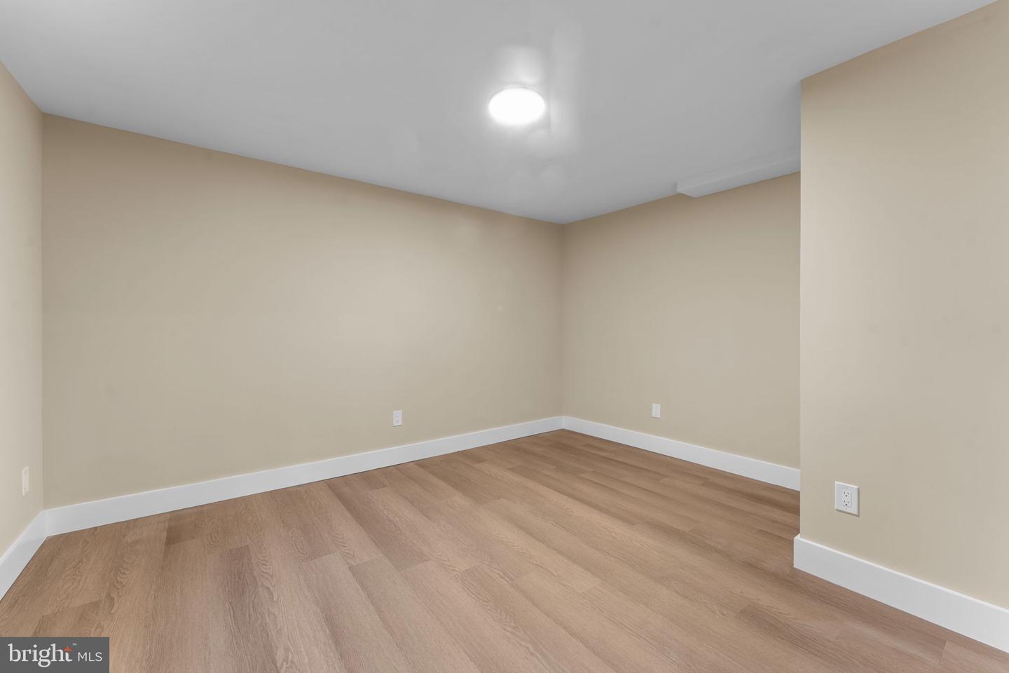 10333 HICKORY FOREST DR, OAKTON, Virginia 22124, 6 Bedrooms Bedrooms, ,5 BathroomsBathrooms,Residential,For sale,10333 HICKORY FOREST DR,VAFX2278196 MLS # VAFX2278196 10333 HICKORY FOREST DR, OAKTON, Virginia 22124, 6 Bedrooms Bedrooms, ,5 BathroomsBathrooms,Residential,For sale,10333 HICKORY FOREST DR,VAFX2278196 MLS # VAFX2278196