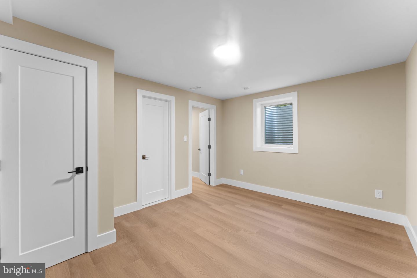 10333 HICKORY FOREST DR, OAKTON, Virginia 22124, 6 Bedrooms Bedrooms, ,5 BathroomsBathrooms,Residential,For sale,10333 HICKORY FOREST DR,VAFX2278196 MLS # VAFX2278196 10333 HICKORY FOREST DR, OAKTON, Virginia 22124, 6 Bedrooms Bedrooms, ,5 BathroomsBathrooms,Residential,For sale,10333 HICKORY FOREST DR,VAFX2278196 MLS # VAFX2278196