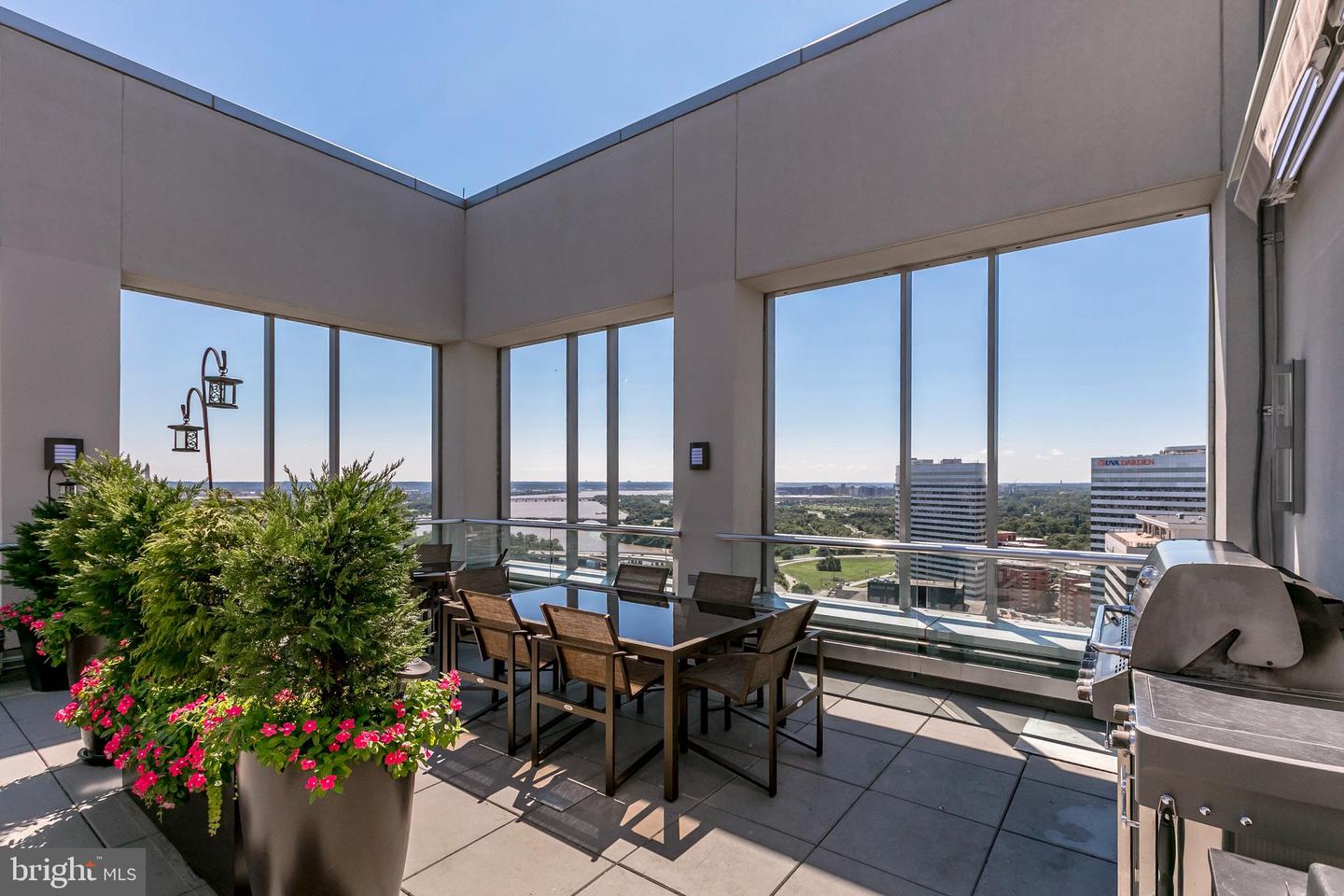 1111 19TH ST N #1706, ARLINGTON, Virginia 22209, 1 Bedroom Bedrooms, ,1 BathroomBathrooms,Residential,For sale,1111 19TH ST N #1706,VAAR2065812 MLS # VAAR2065812