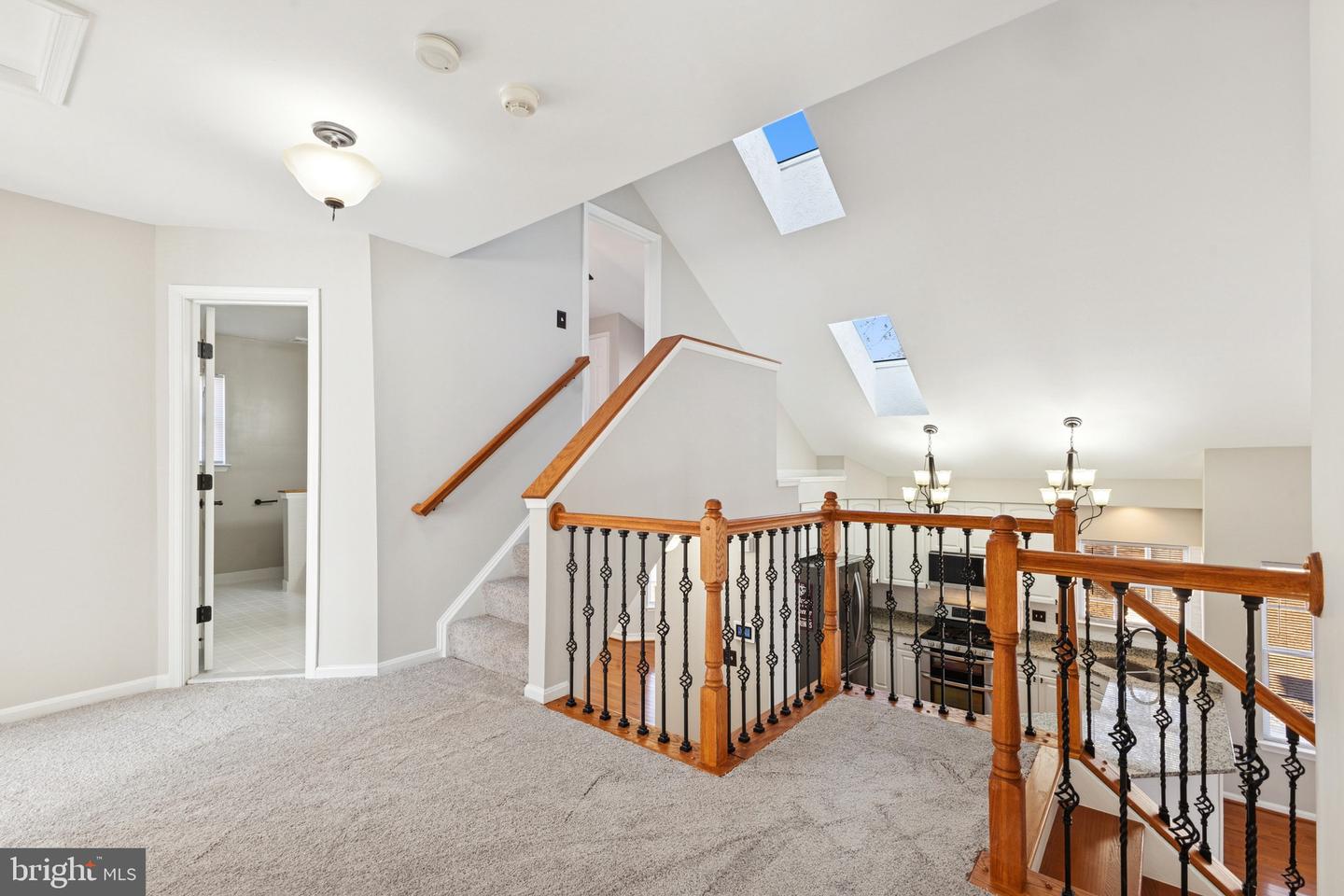 5208 QUIET PL, WOODBRIDGE, Virginia 22193, 4 Bedrooms Bedrooms, 8 Rooms Rooms,2 BathroomsBathrooms,Residential,For sale,5208 QUIET PL,VAPW2107454 MLS # VAPW2107454