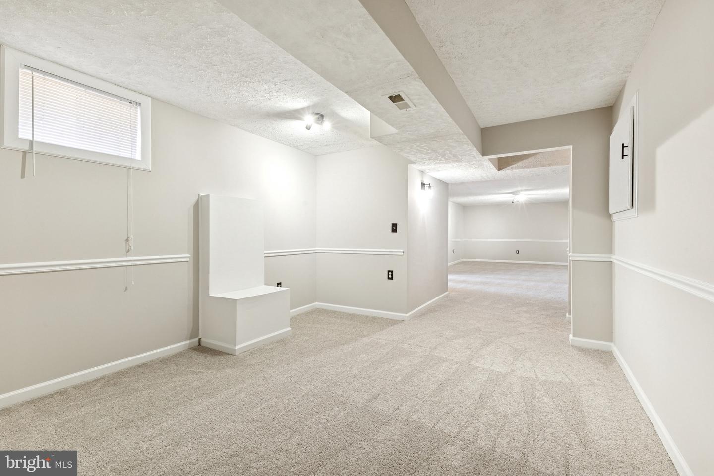 5208 QUIET PL, WOODBRIDGE, Virginia 22193, 4 Bedrooms Bedrooms, 8 Rooms Rooms,2 BathroomsBathrooms,Residential,For sale,5208 QUIET PL,VAPW2107454 MLS # VAPW2107454