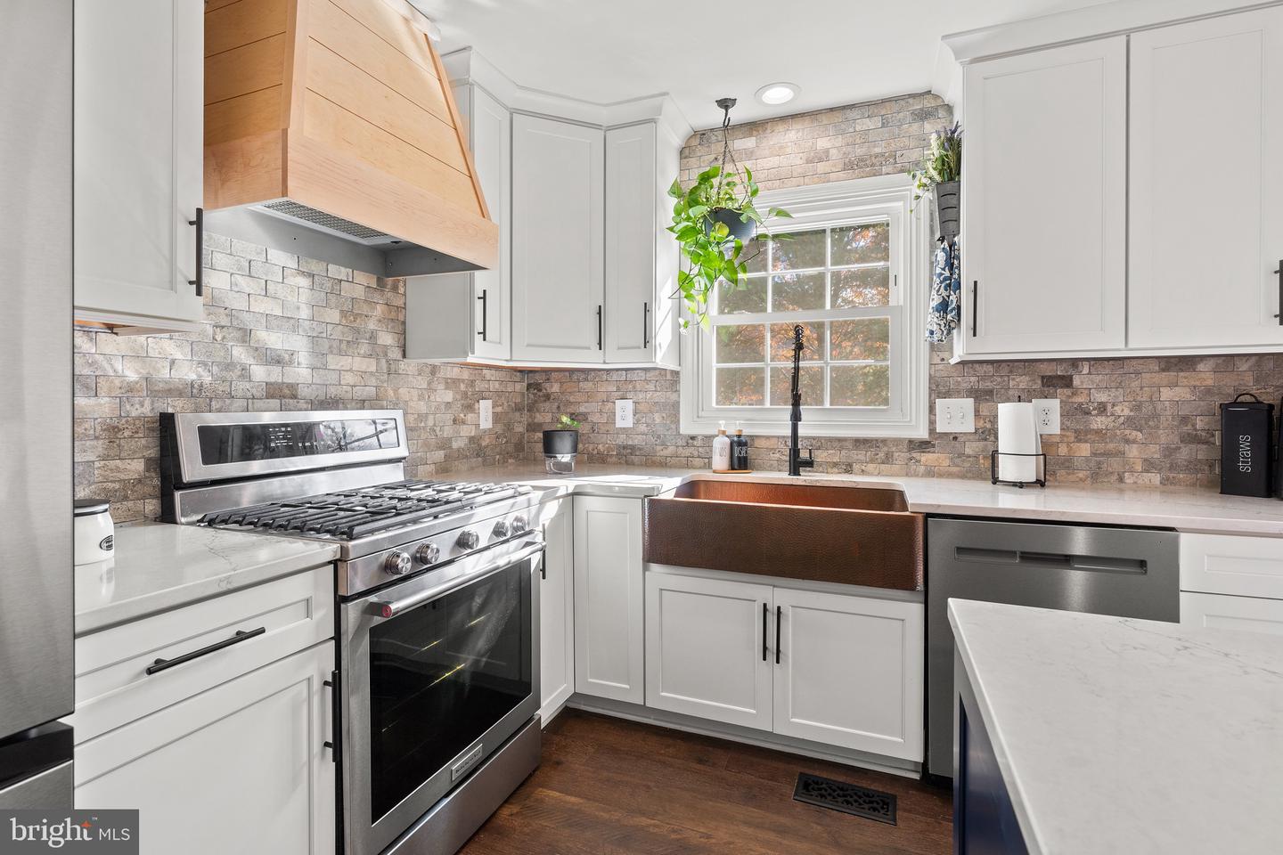 6309 CRANSTON LN, FREDERICKSBURG, Virginia 22407, 4 Bedrooms Bedrooms, ,2 BathroomsBathrooms,Residential,For sale,6309 CRANSTON LN,VASP2037474 MLS # VASP2037474 6309 CRANSTON LN, FREDERICKSBURG, Virginia 22407, 4 Bedrooms Bedrooms, ,2 BathroomsBathrooms,Residential,For sale,6309 CRANSTON LN,VASP2037474 MLS # VASP2037474