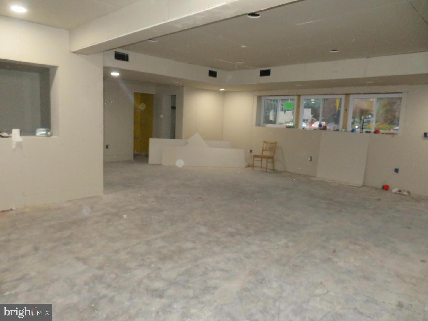 1601 NORTH PORTAL DR NW, WASHINGTON, District Of Columbia 20012, 4 Bedrooms Bedrooms, ,4 BathroomsBathrooms,Residential,For sale,1601 NORTH PORTAL DR NW,DCDC2230928 MLS # DCDC2230928