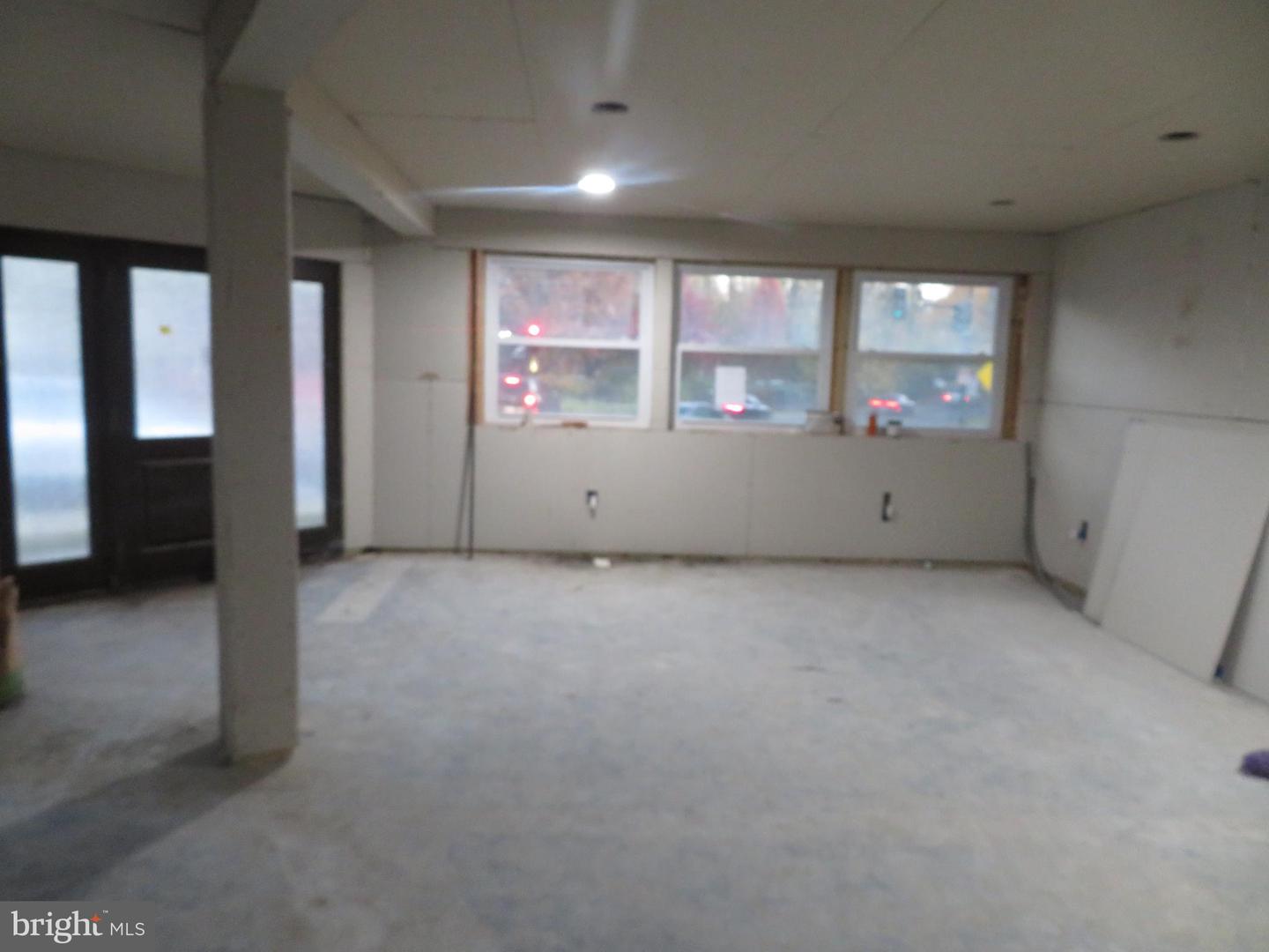 1601 NORTH PORTAL DR NW, WASHINGTON, District Of Columbia 20012, 4 Bedrooms Bedrooms, ,4 BathroomsBathrooms,Residential,For sale,1601 NORTH PORTAL DR NW,DCDC2230928 MLS # DCDC2230928